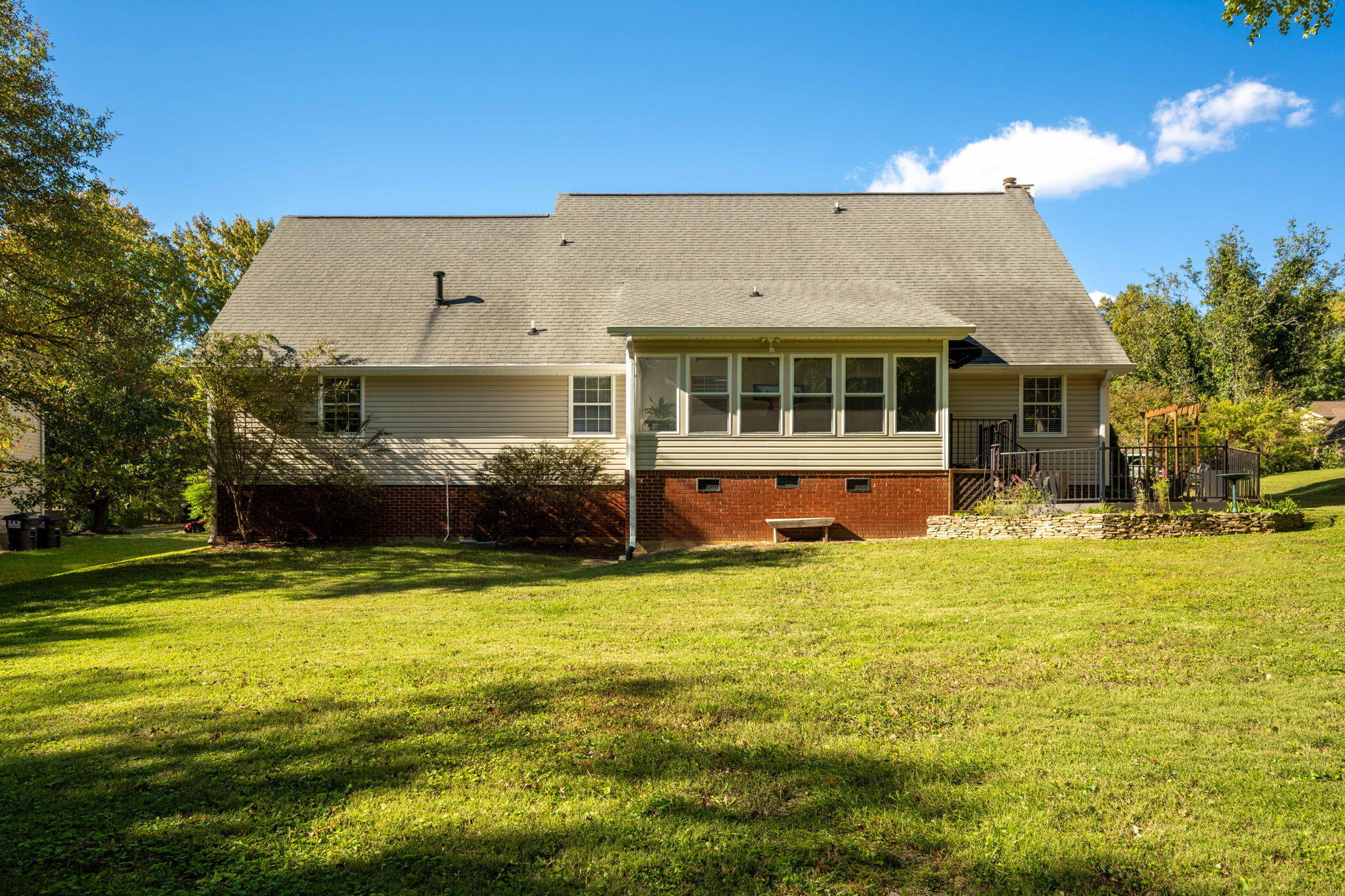 2806 Fox Ridge Road
