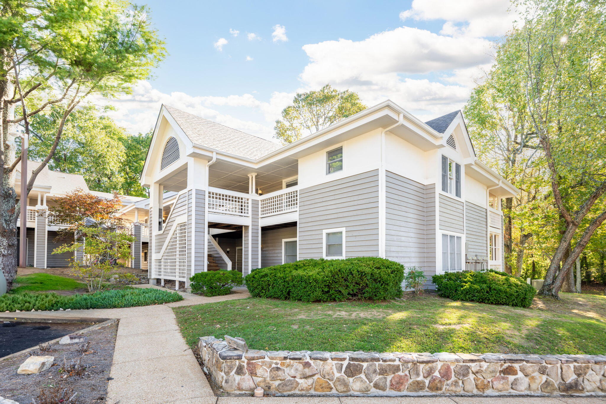 300 Durand Drive, # 24