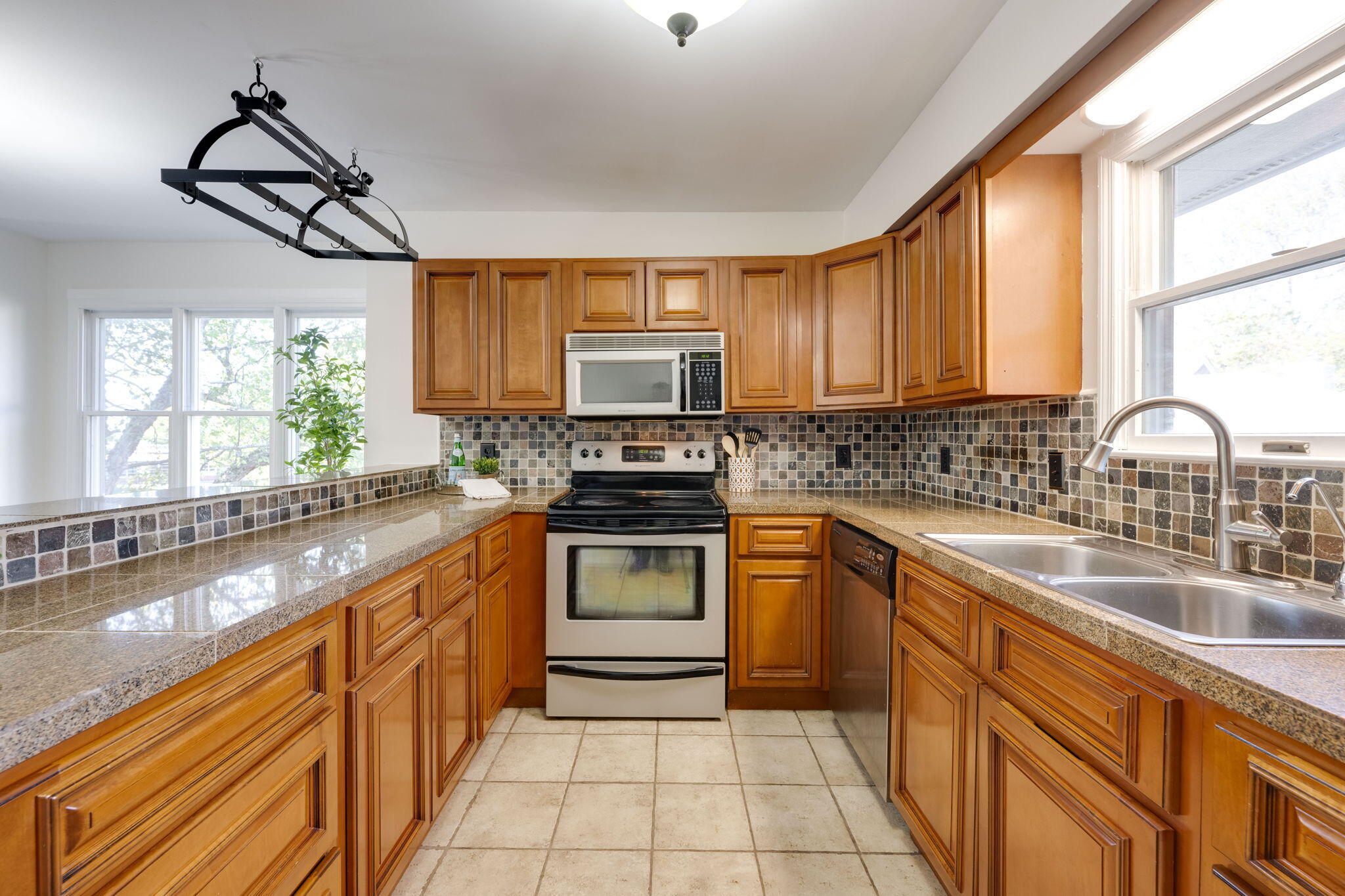 300 Durand Drive, # 24