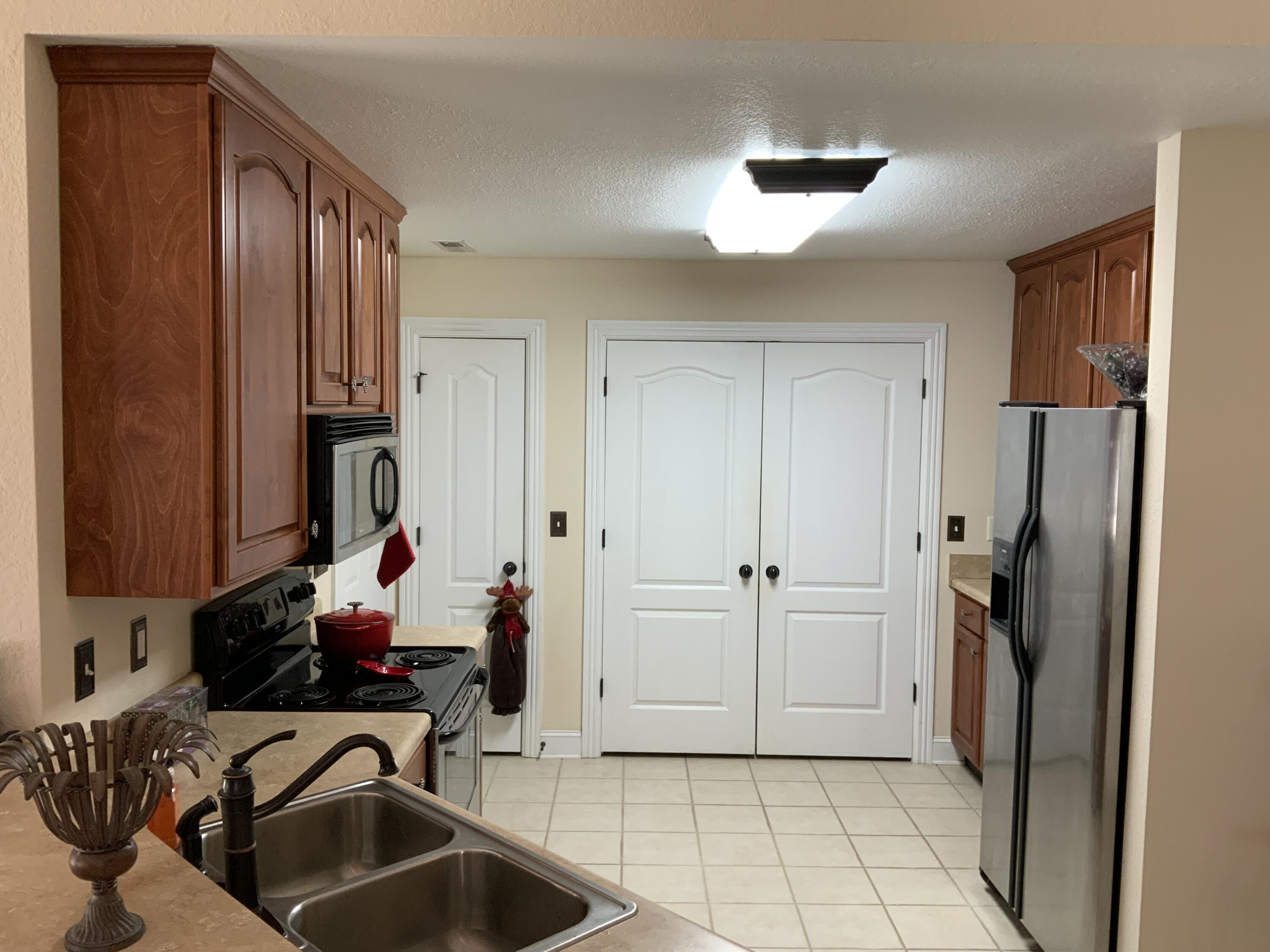 140 Briarstone Drive