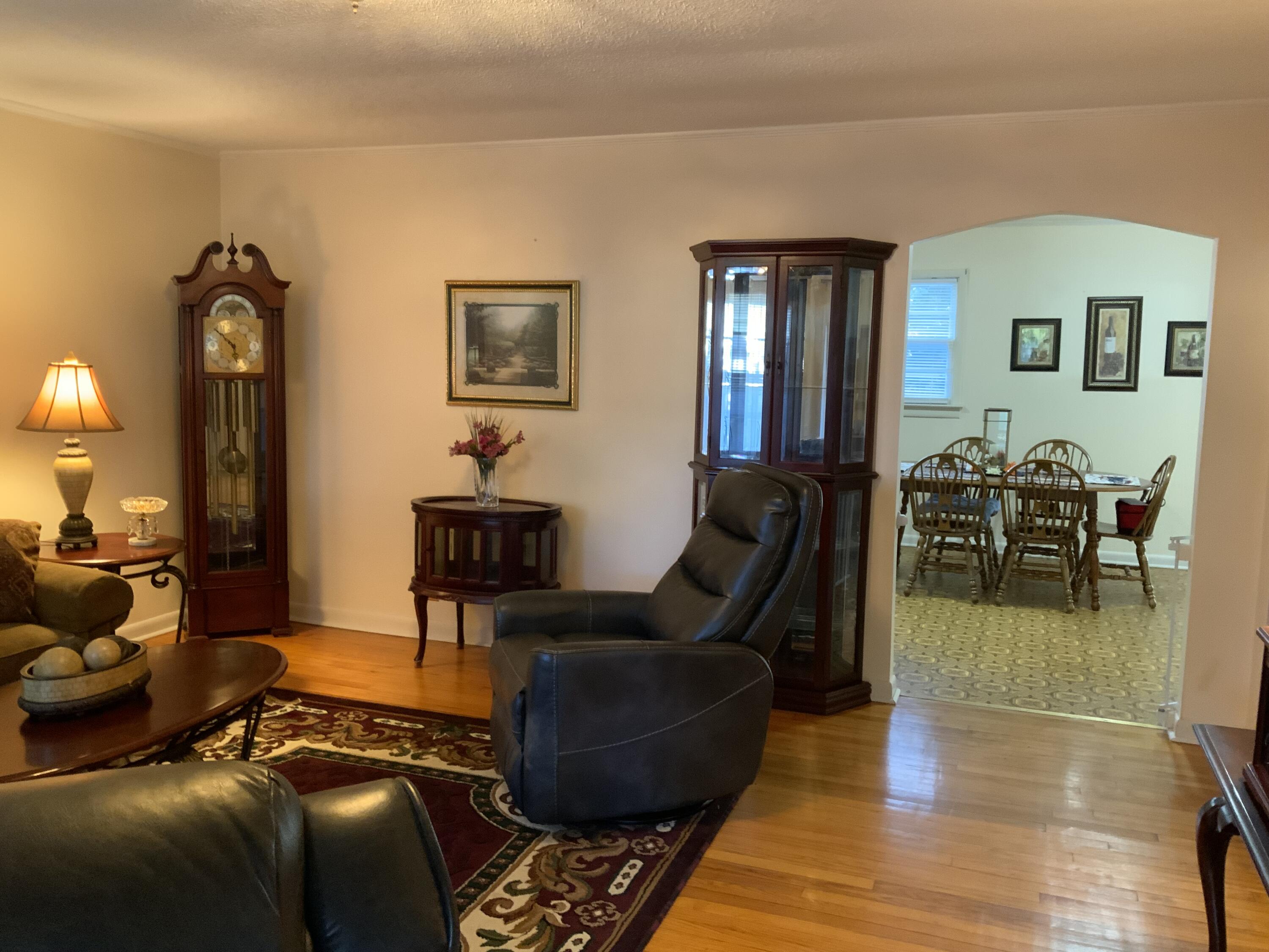 357 N Jenkins Road