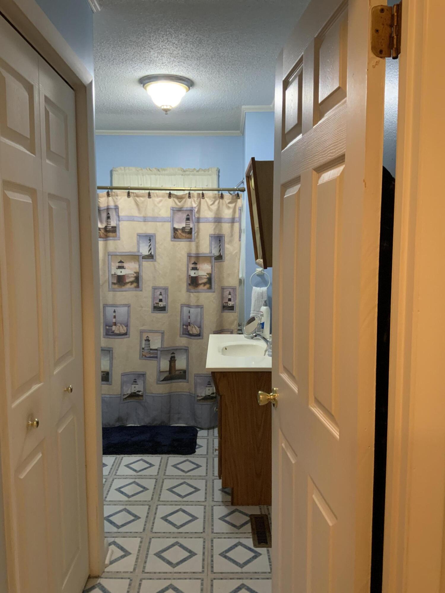 357 N Jenkins Road
