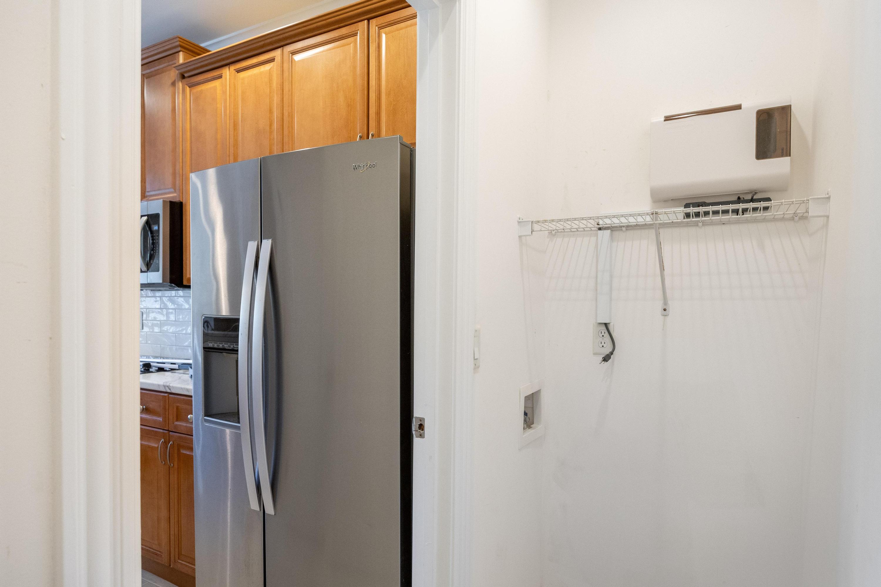 705 Renaissance Court