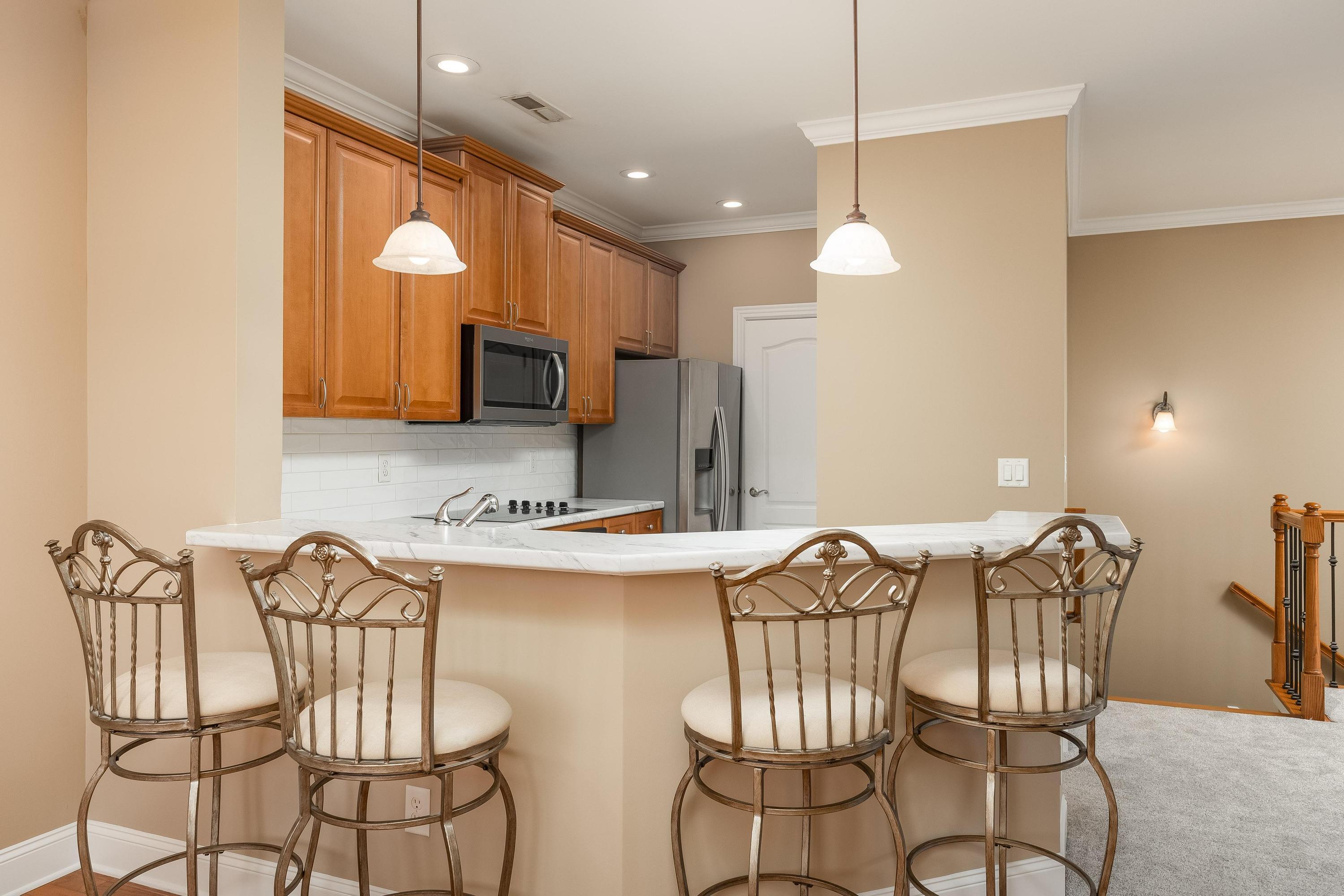 705 Renaissance Court