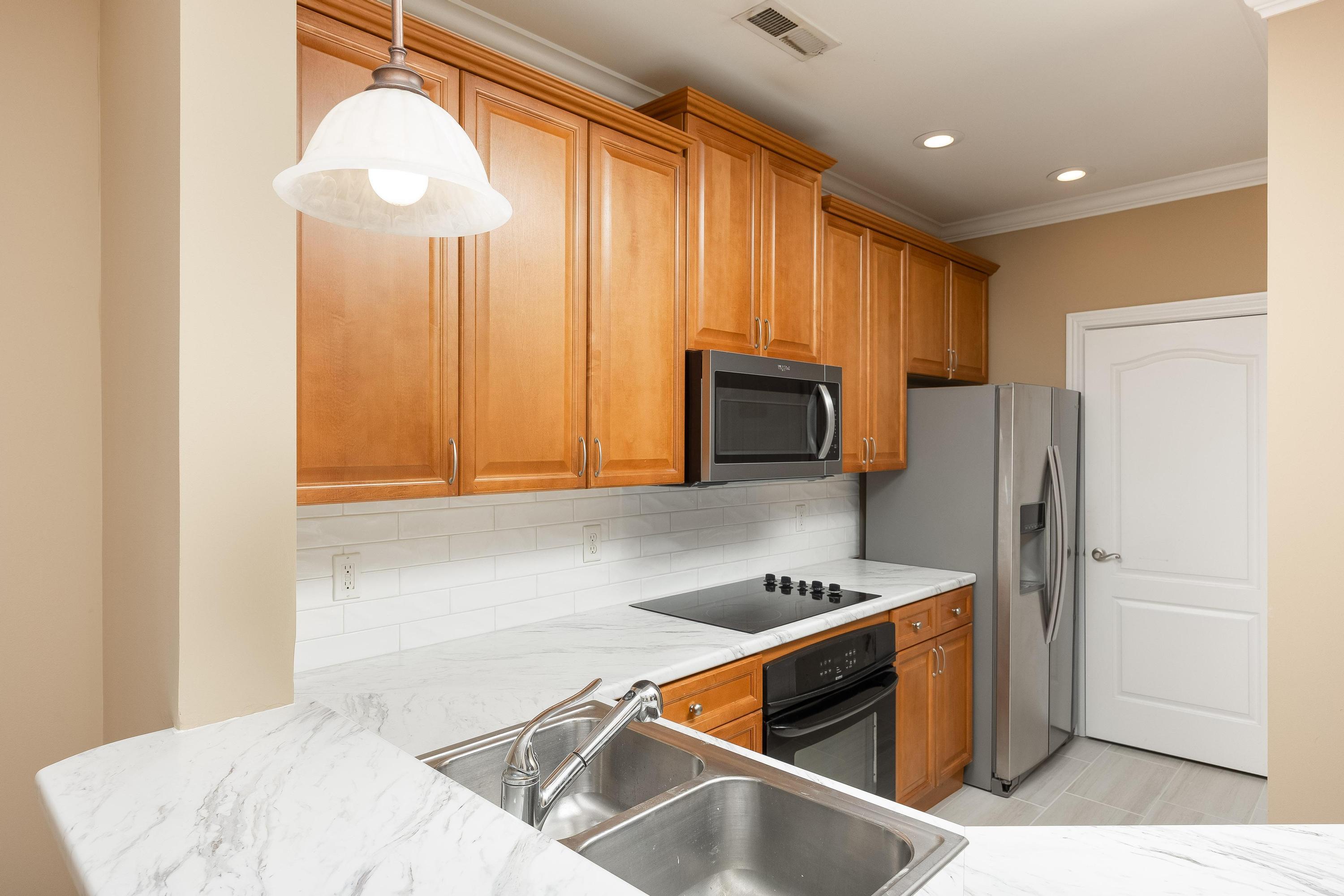 705 Renaissance Court