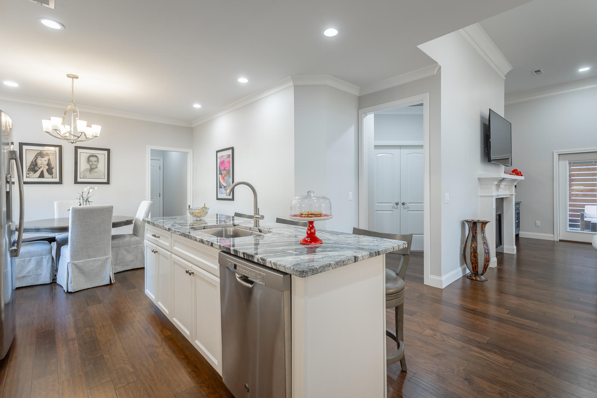2664 Copper Cove