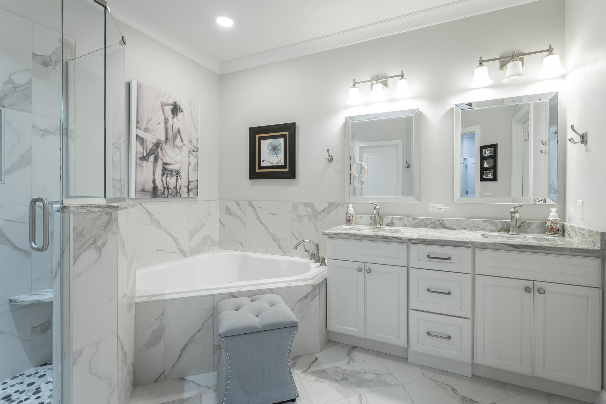 2664 Copper Cove