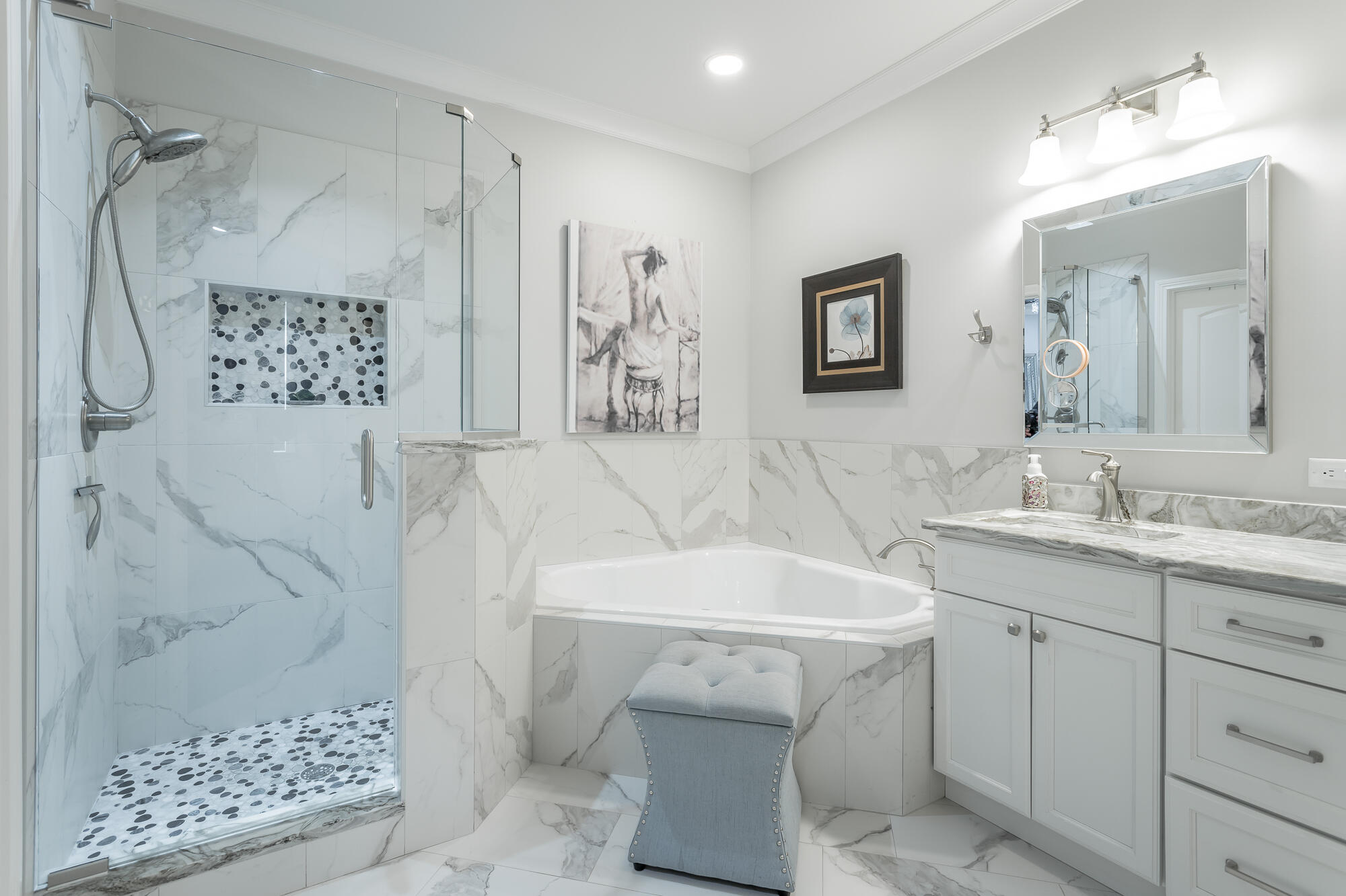 2664 Copper Cove