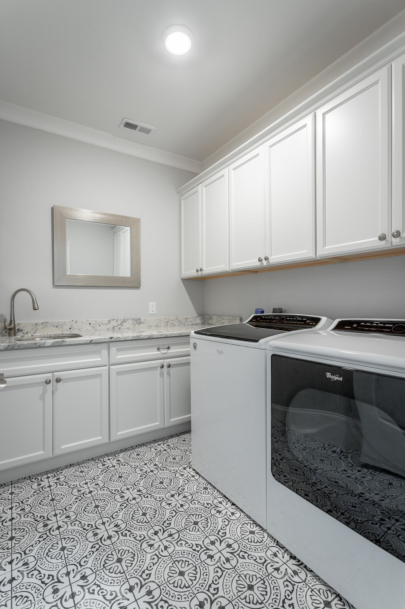 2664 Copper Cove