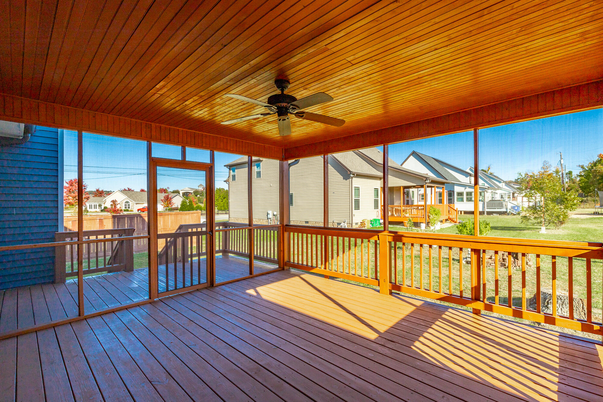 2325 Guinevere Parkway