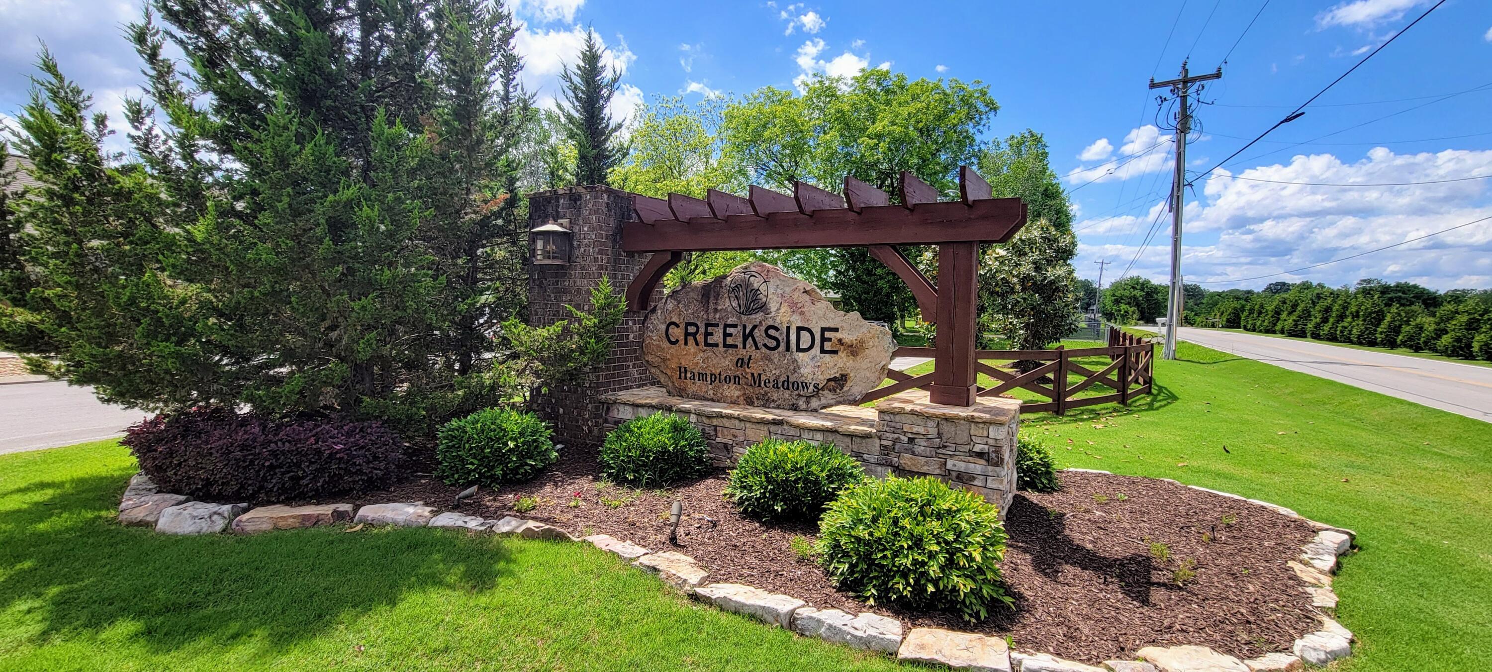 8528 Amberwing Circle