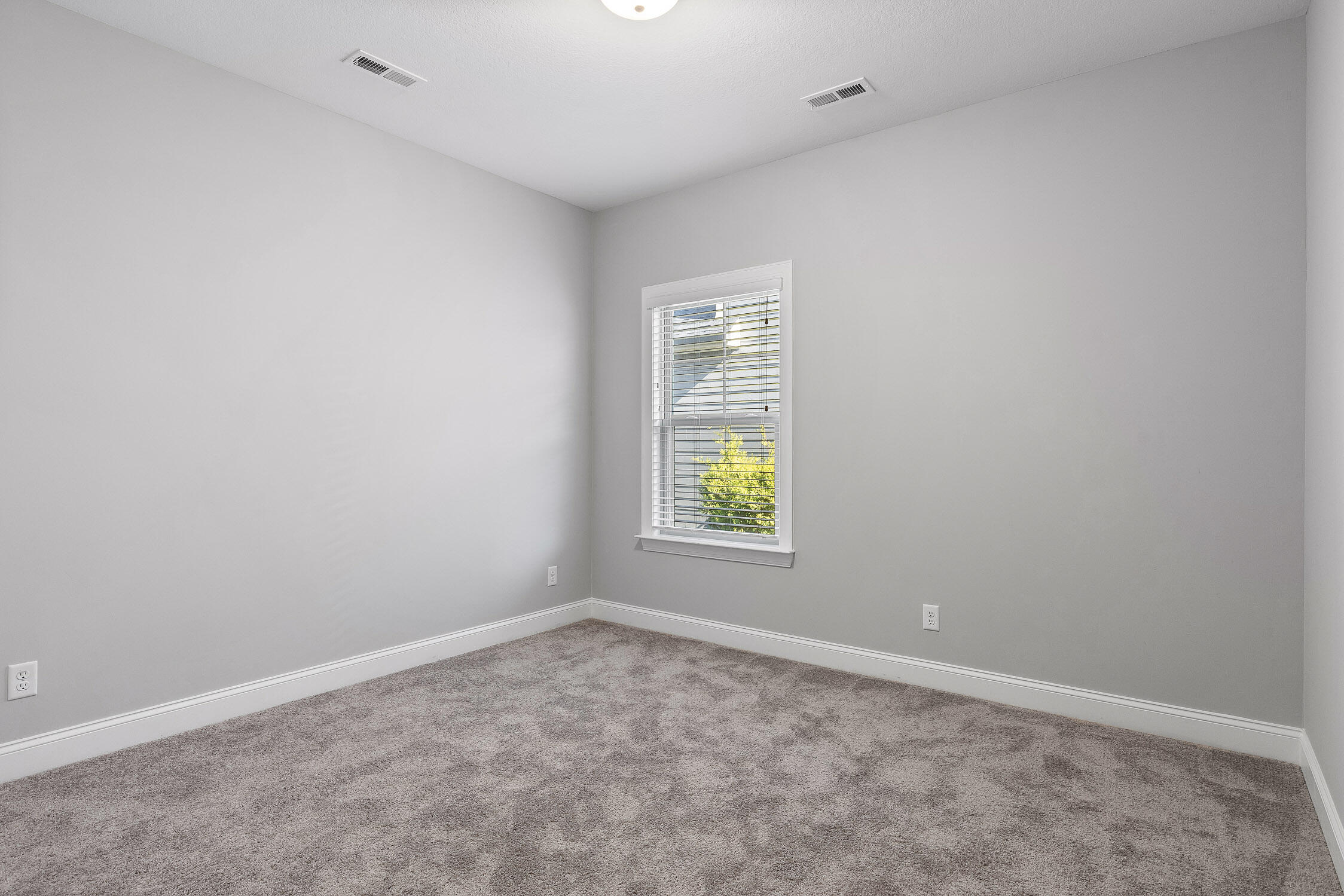 8528 Amberwing Circle