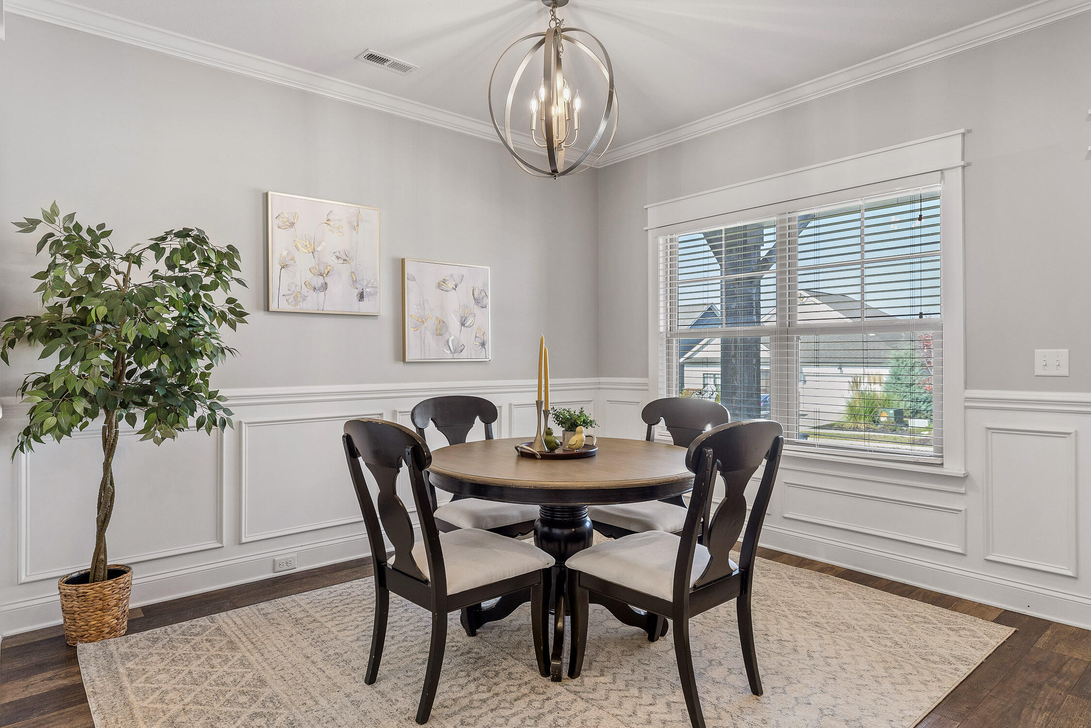 8528 Amberwing Circle