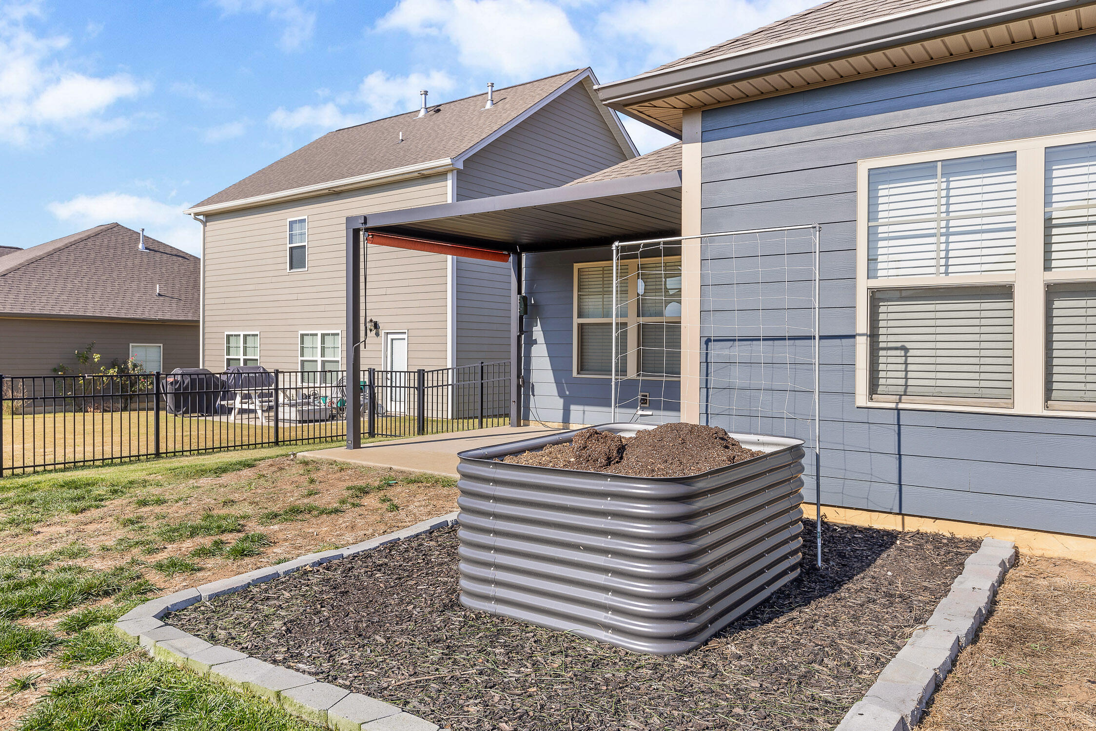 8528 Amberwing Circle