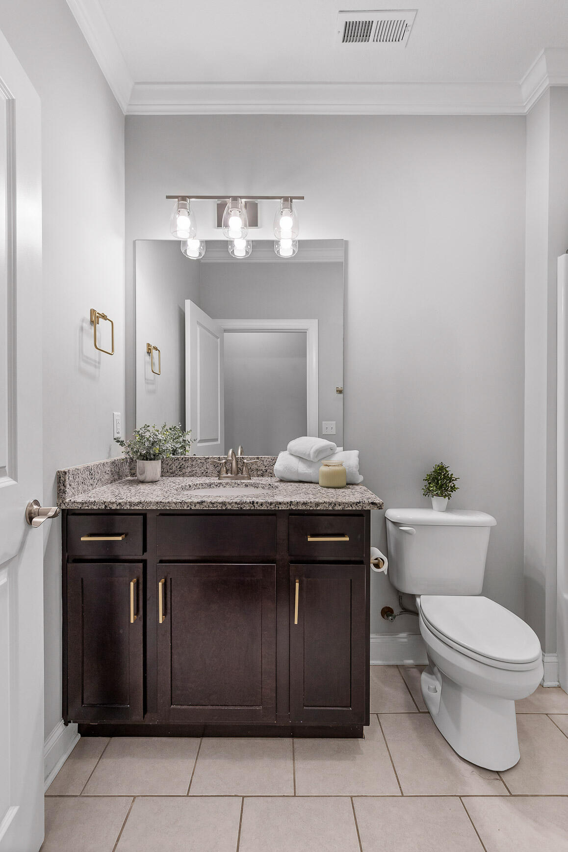 8528 Amberwing Circle