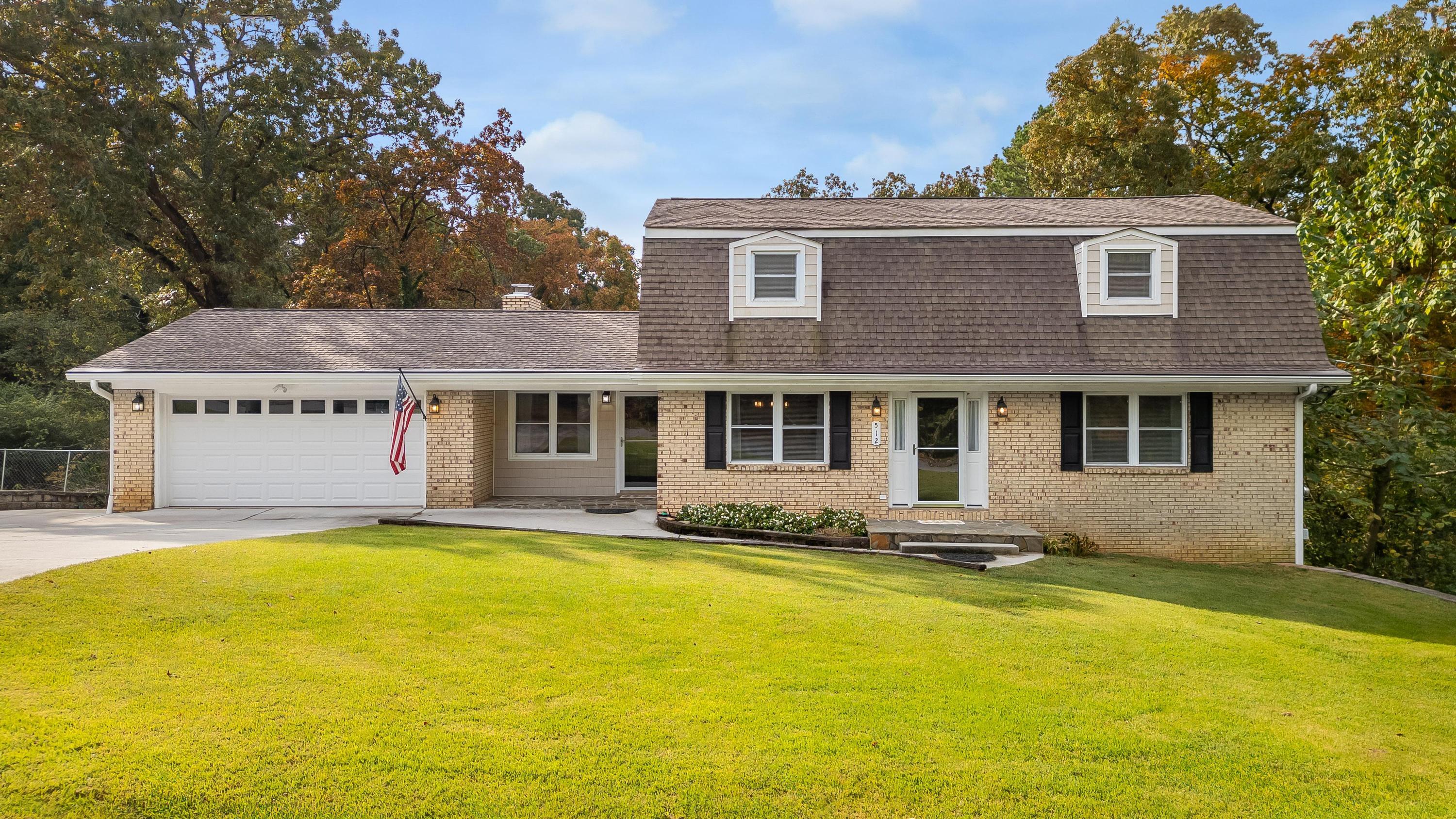 512 Briar Park Lane