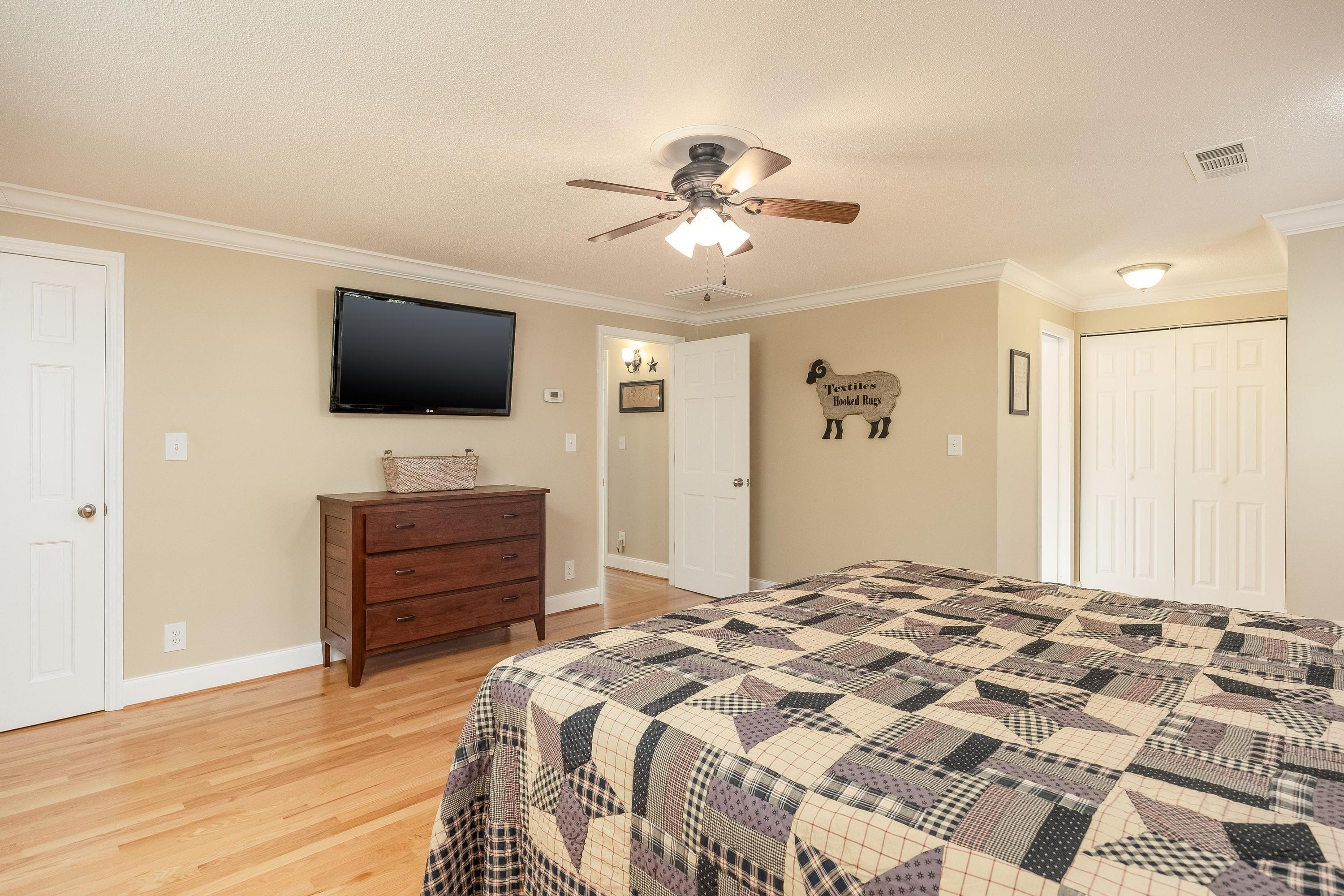 512 Briar Park Lane