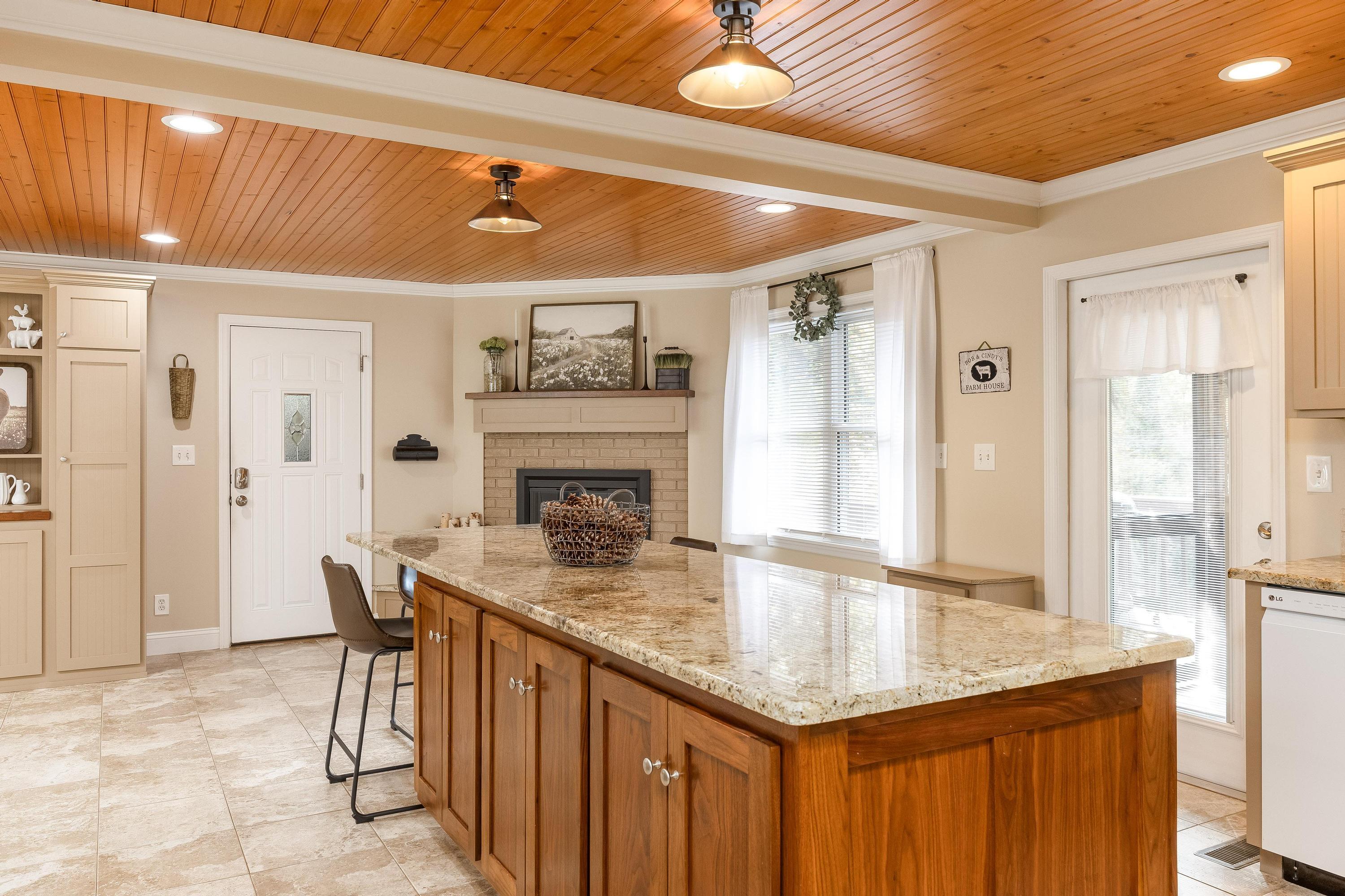 512 Briar Park Lane