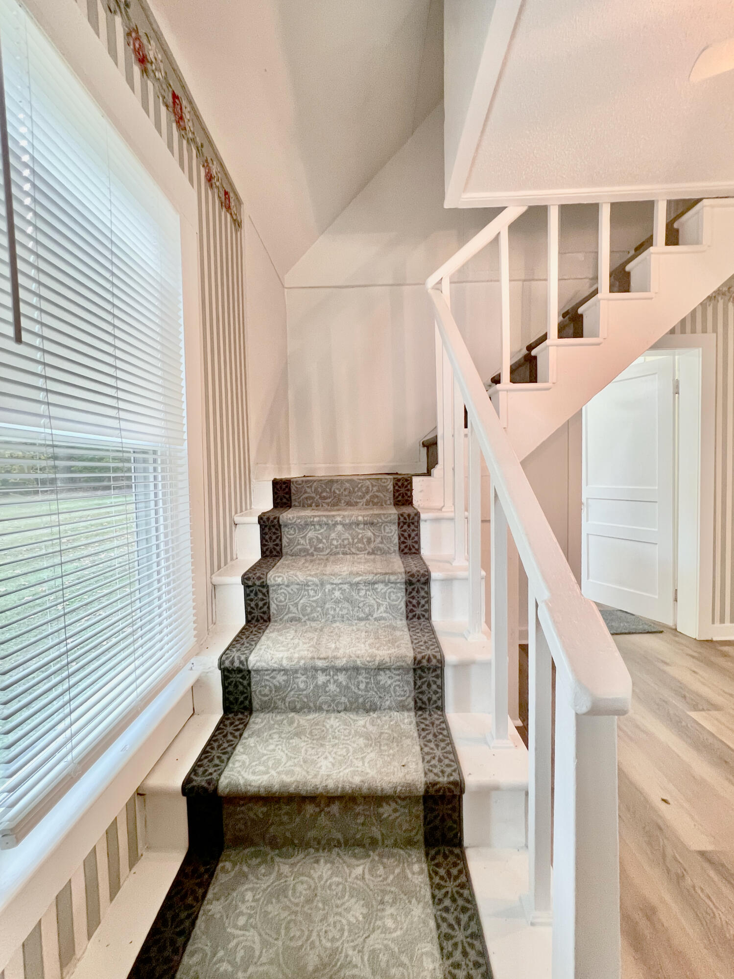 7117 Bonny Oaks Drive
