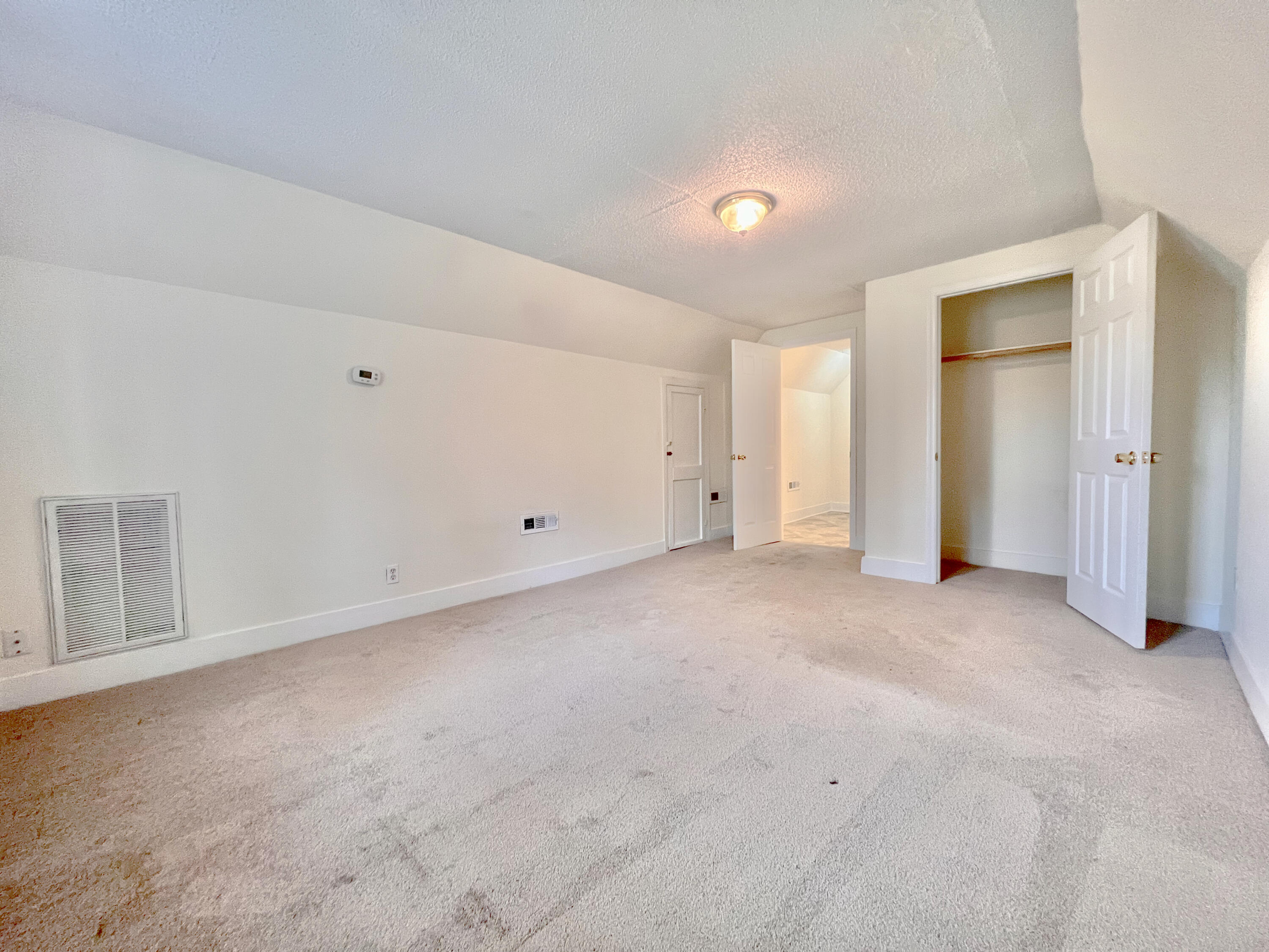 7117 Bonny Oaks Drive
