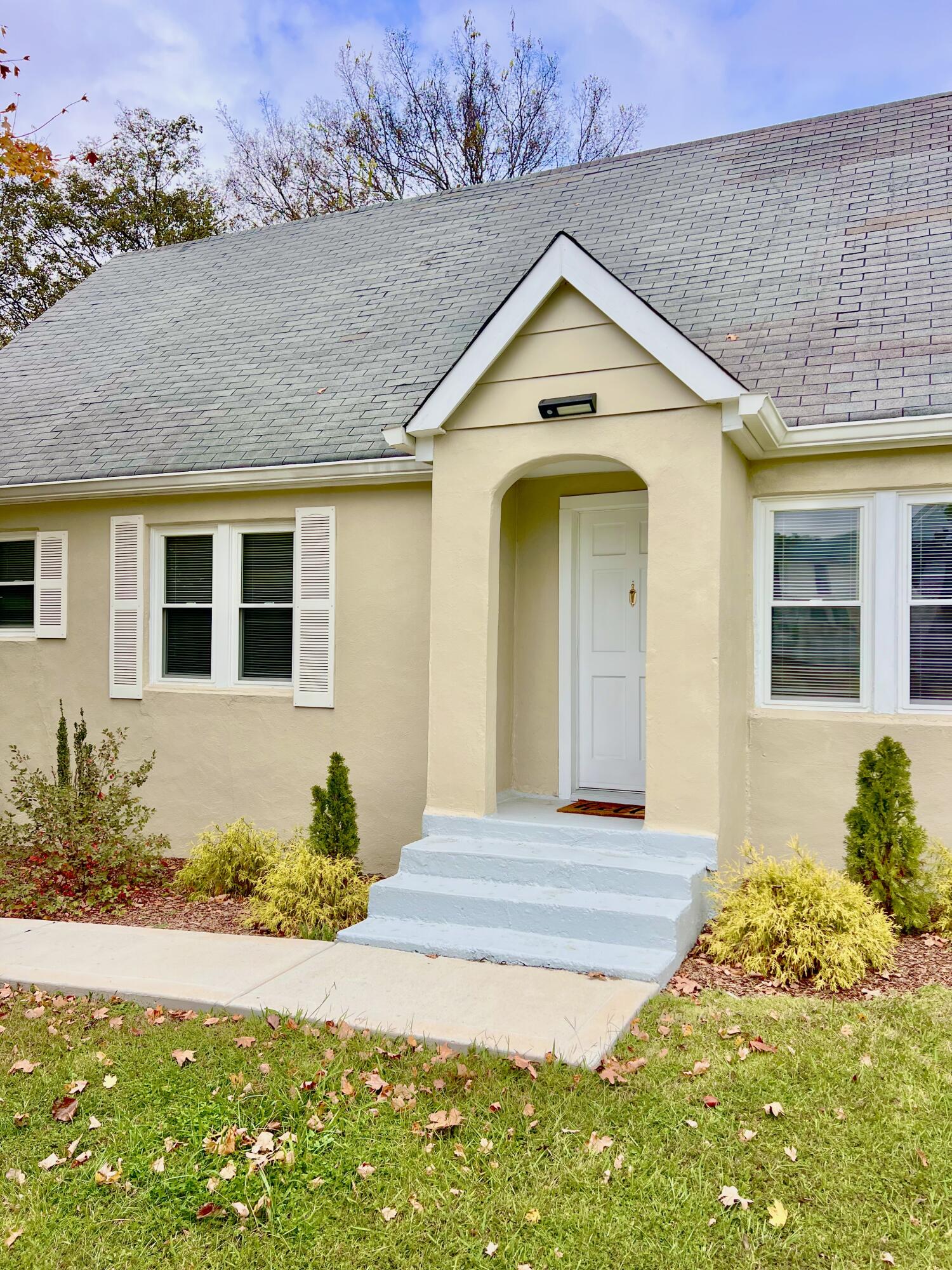 7117 Bonny Oaks Drive