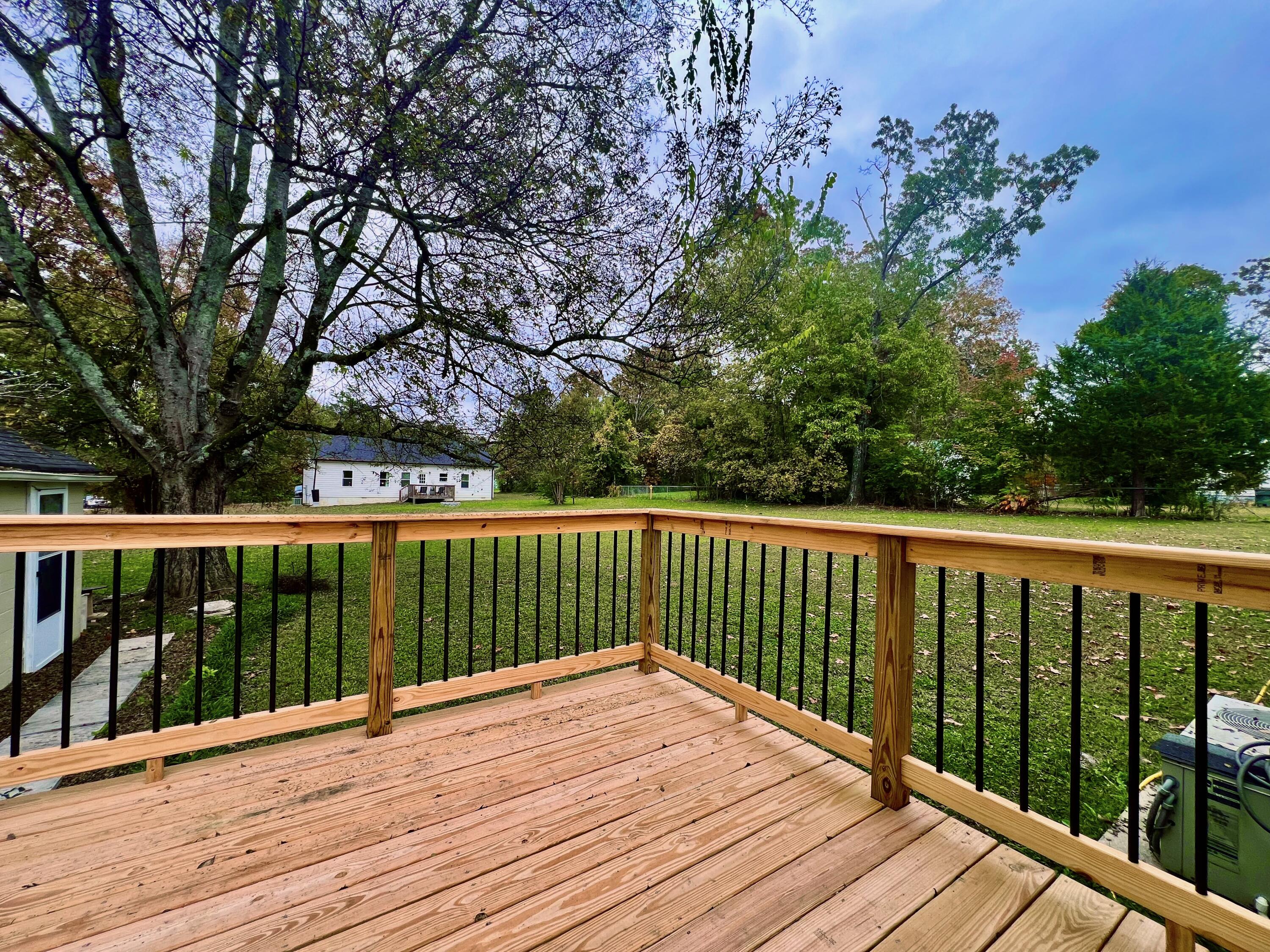 7117 Bonny Oaks Drive