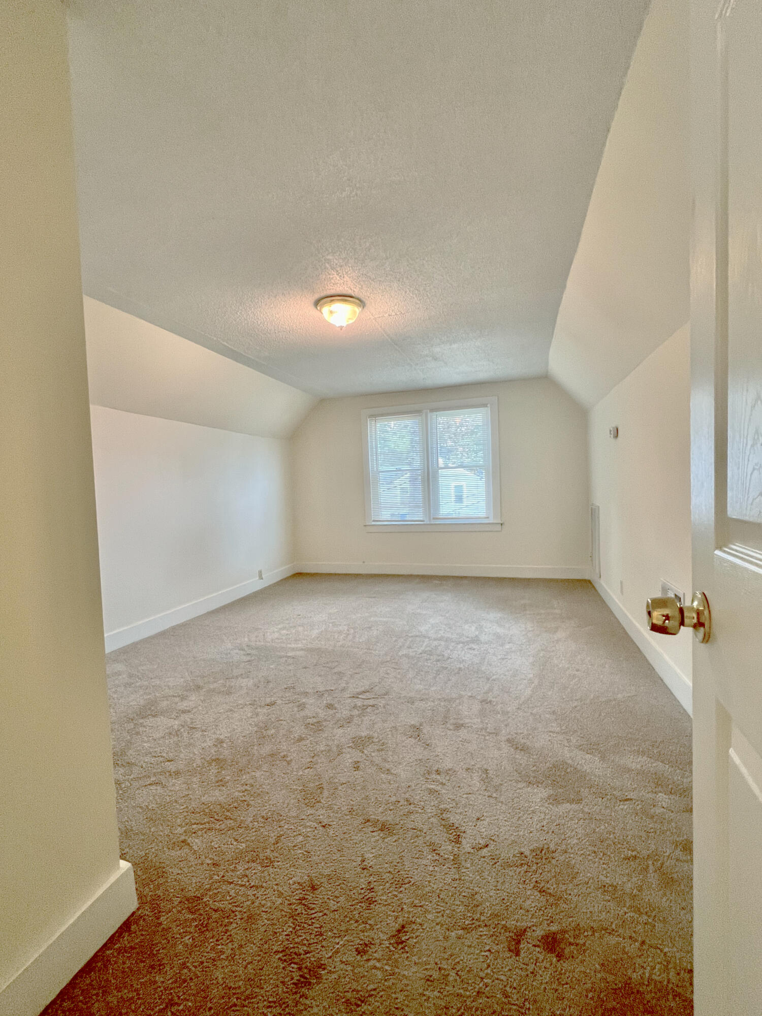 7117 Bonny Oaks Drive