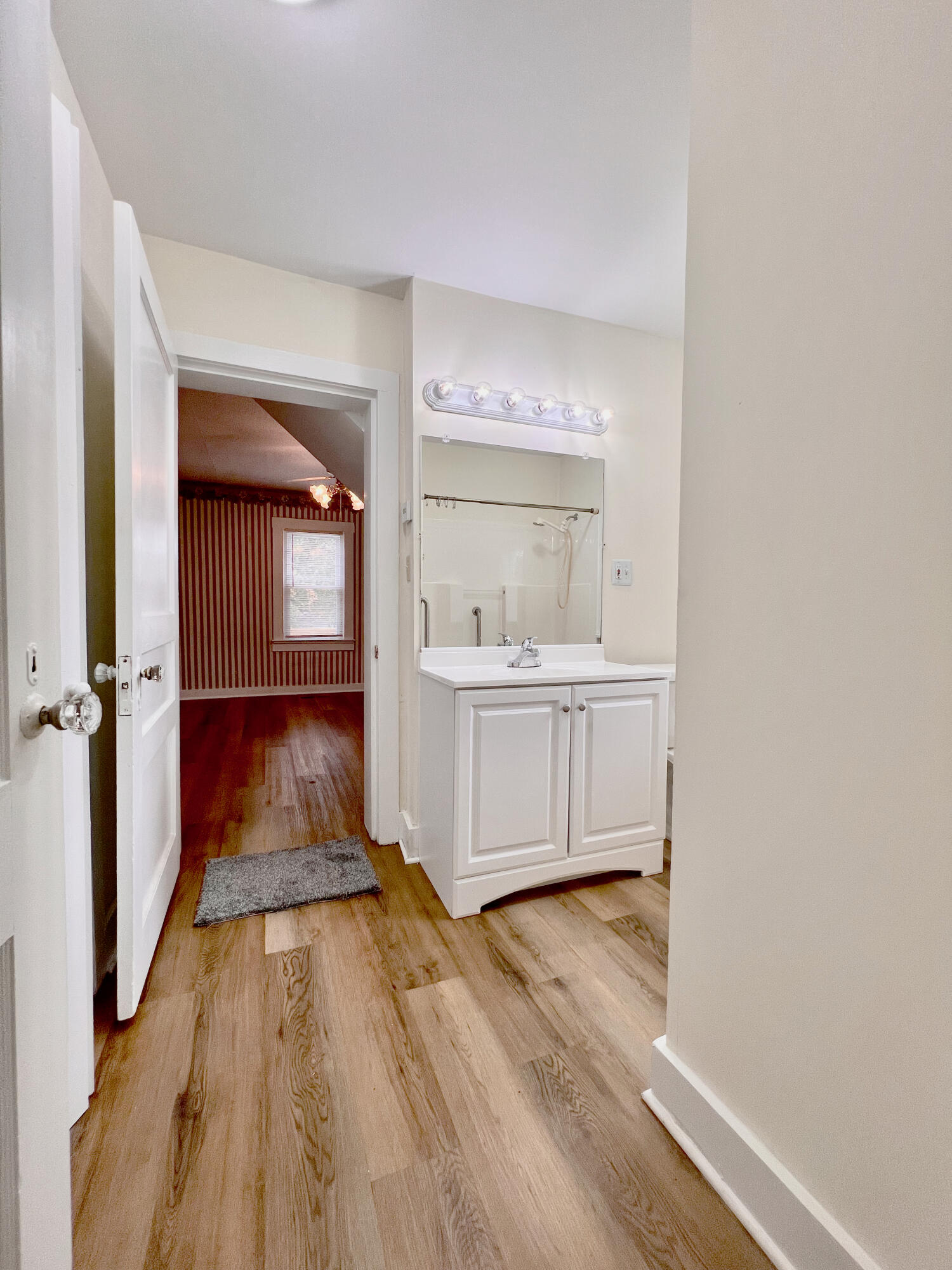 7117 Bonny Oaks Drive