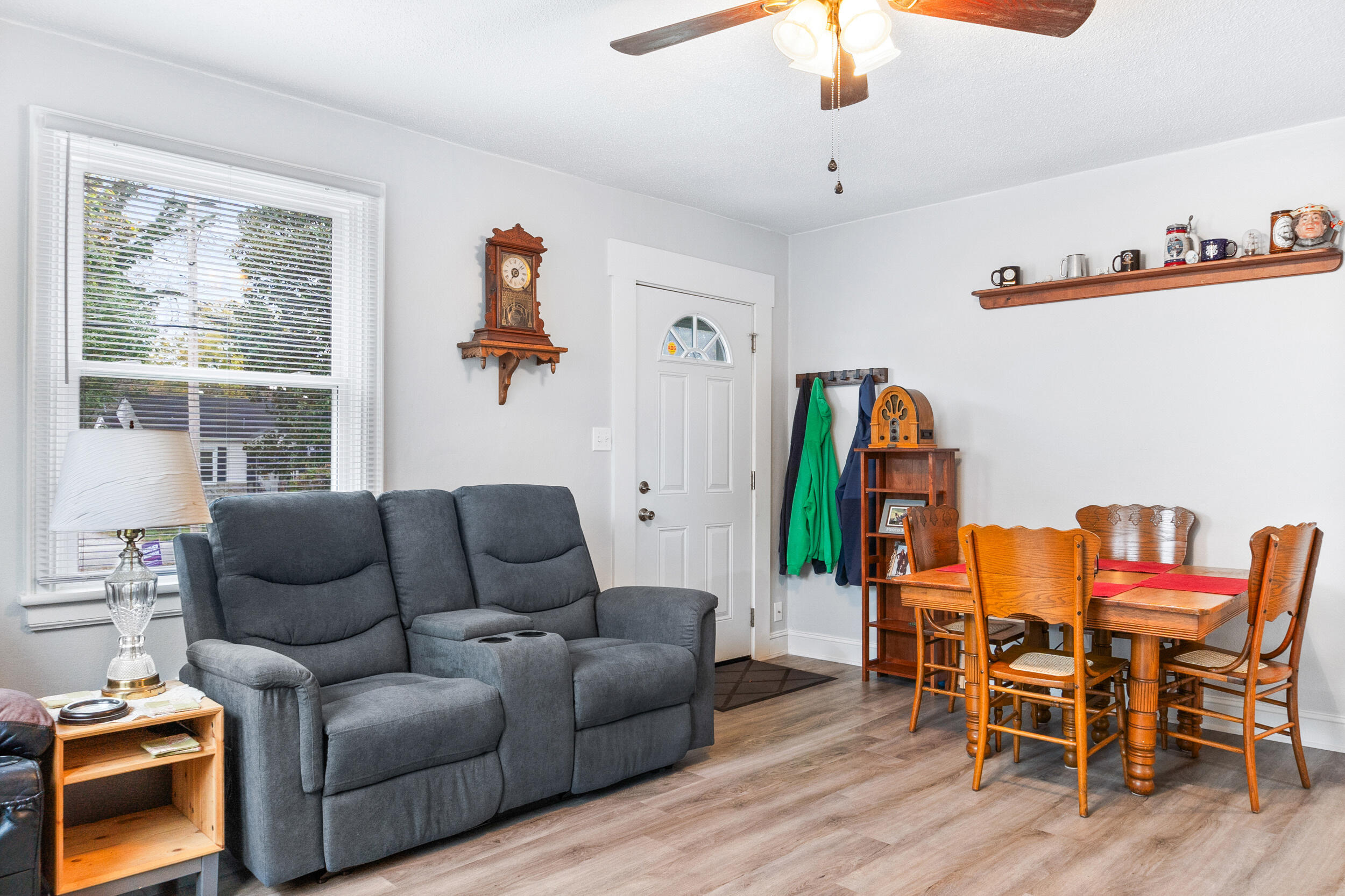 1513 Fruitland Drive