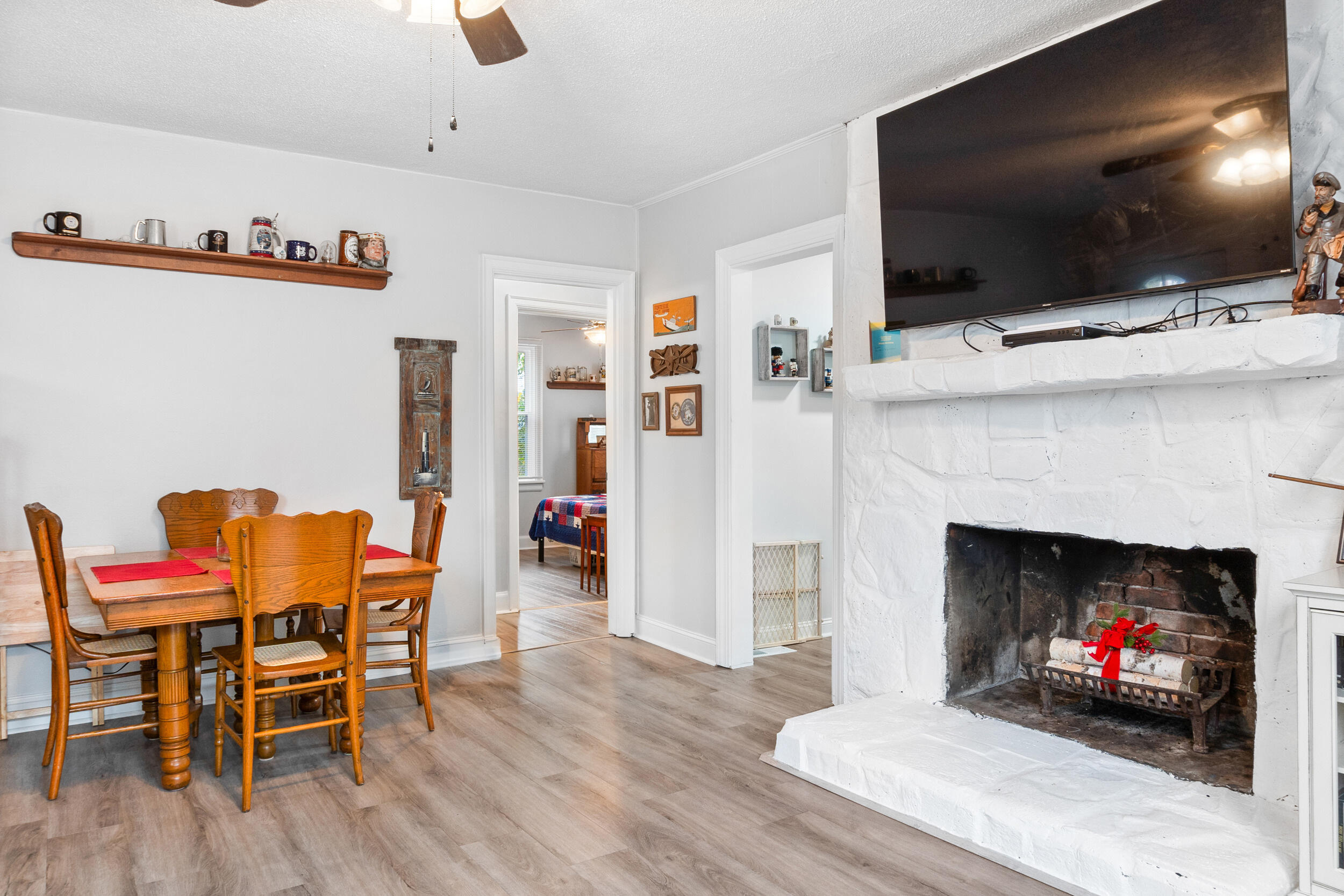 1513 Fruitland Drive