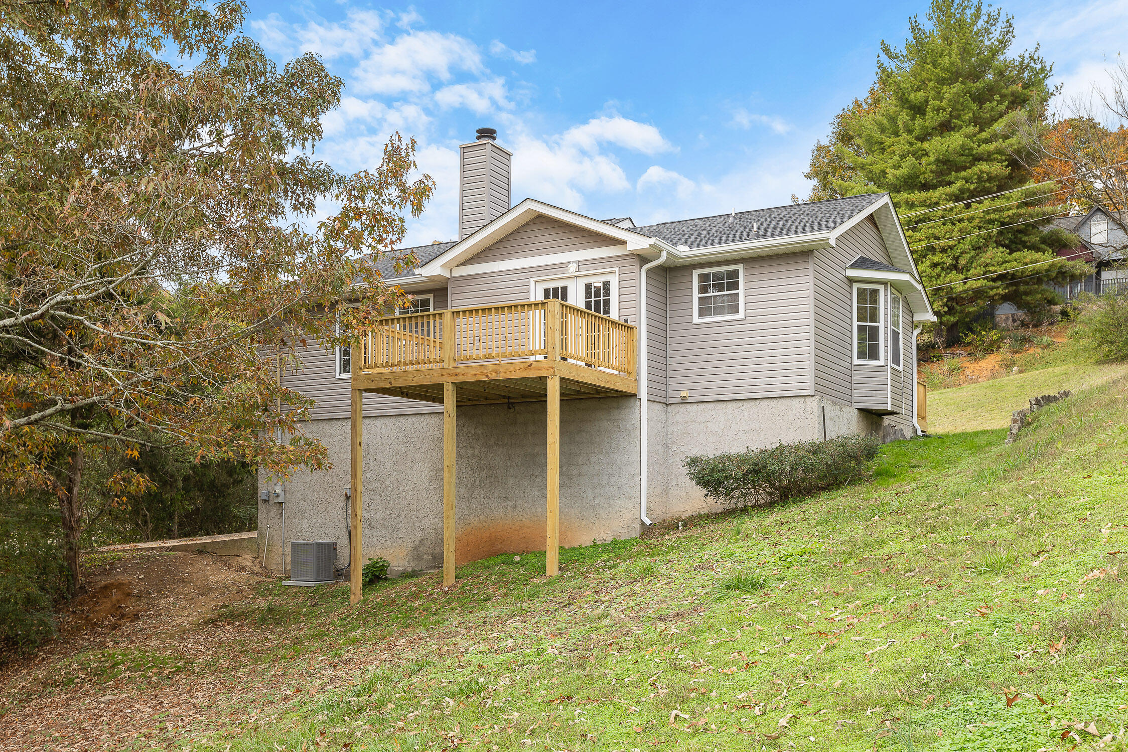 8718 Forest Pond Drive