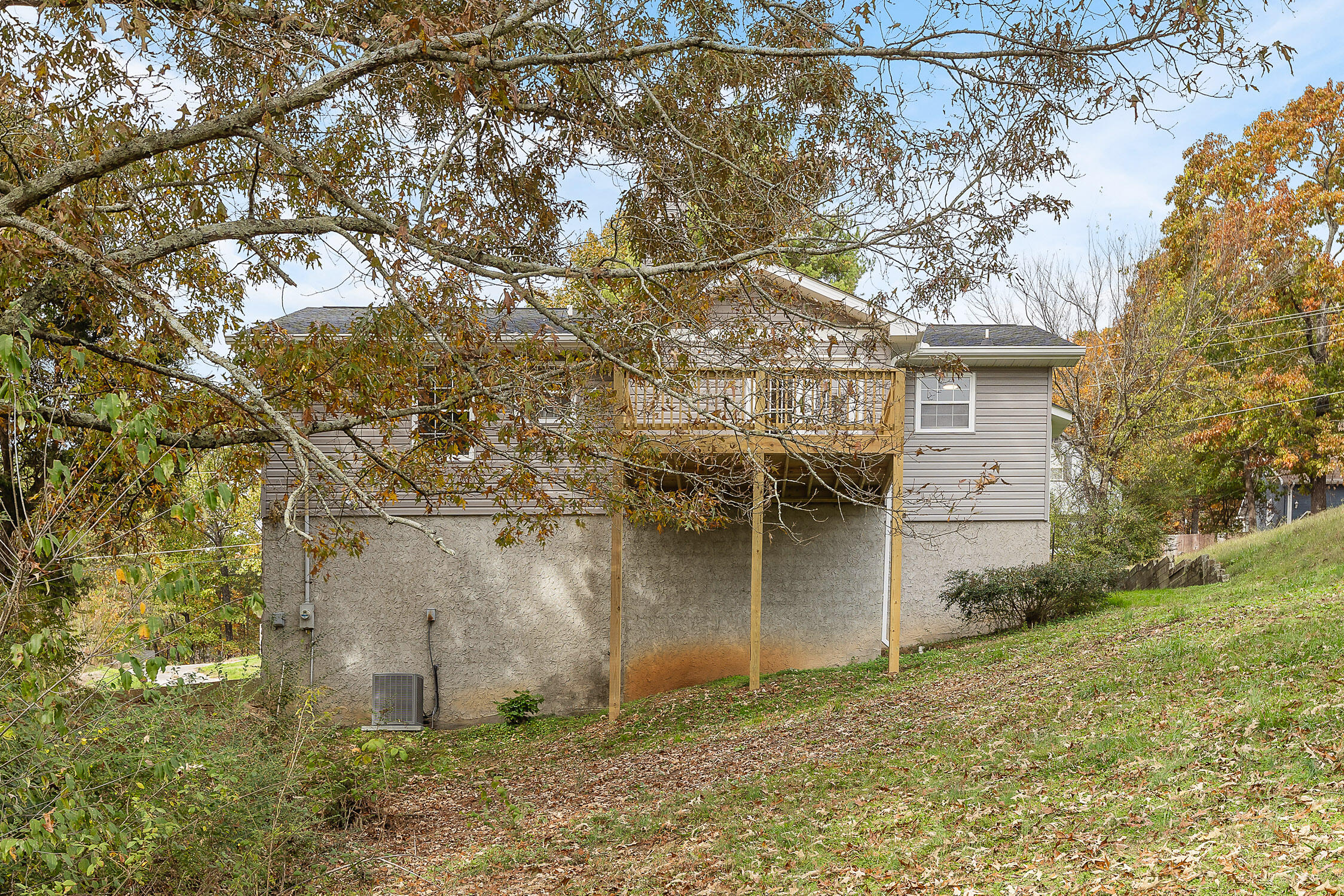 8718 Forest Pond Drive