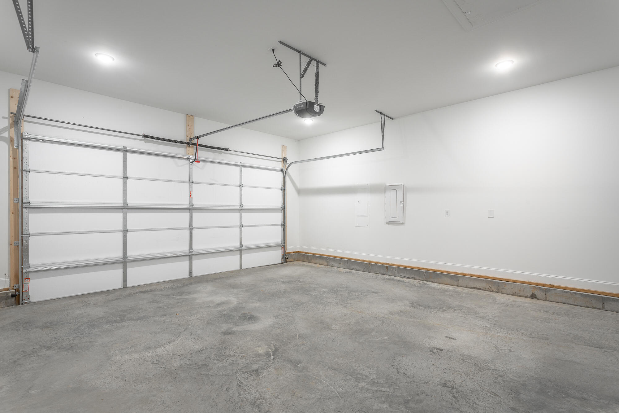 6414 Satjanon Drive
