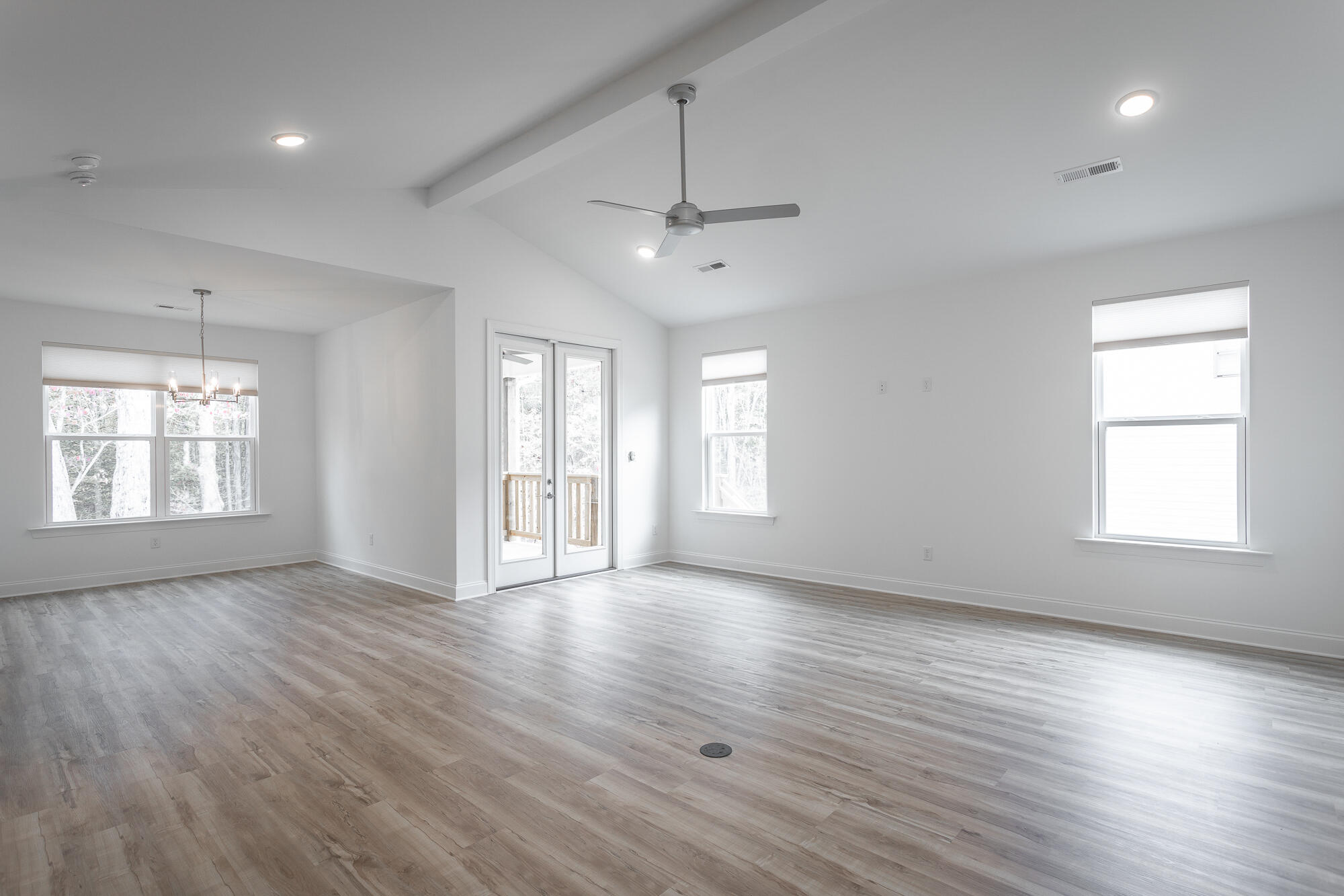 6414 Satjanon Drive