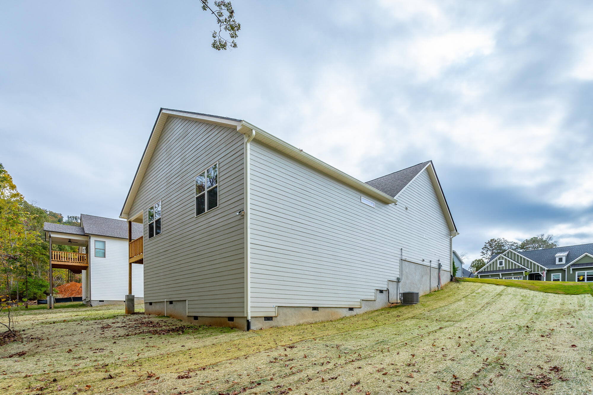 6414 Satjanon Drive