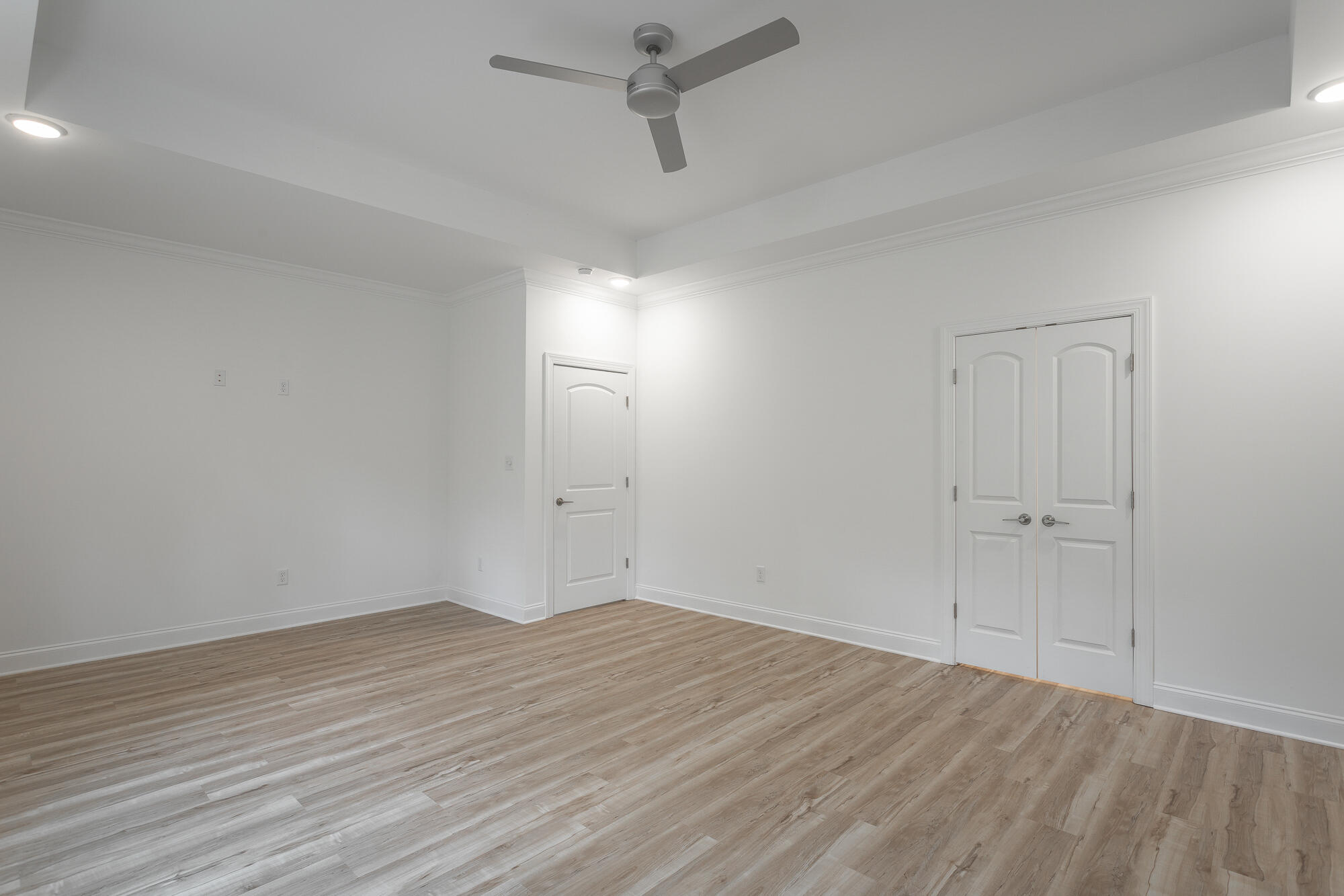 6414 Satjanon Drive
