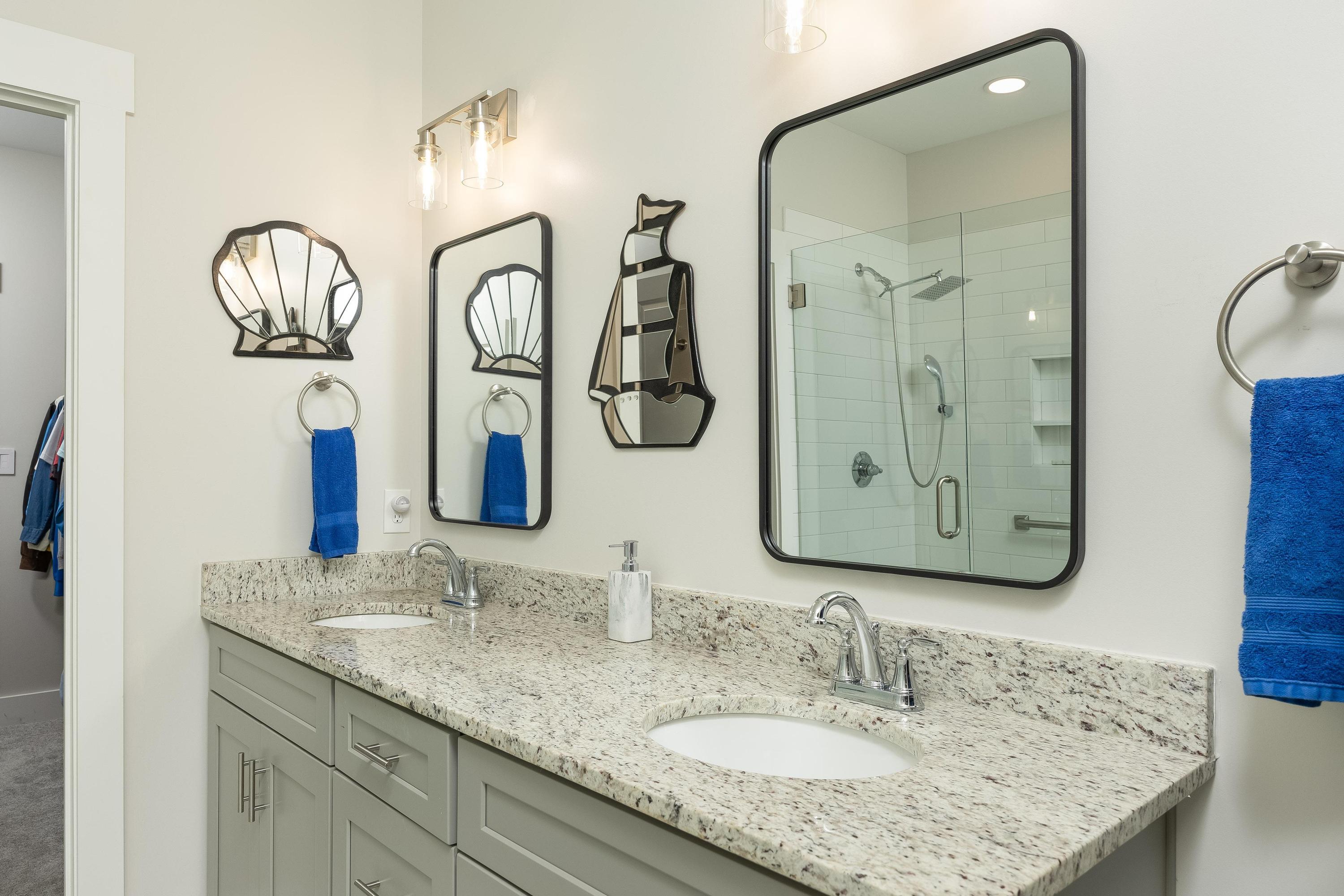 11328 Cape View, 2