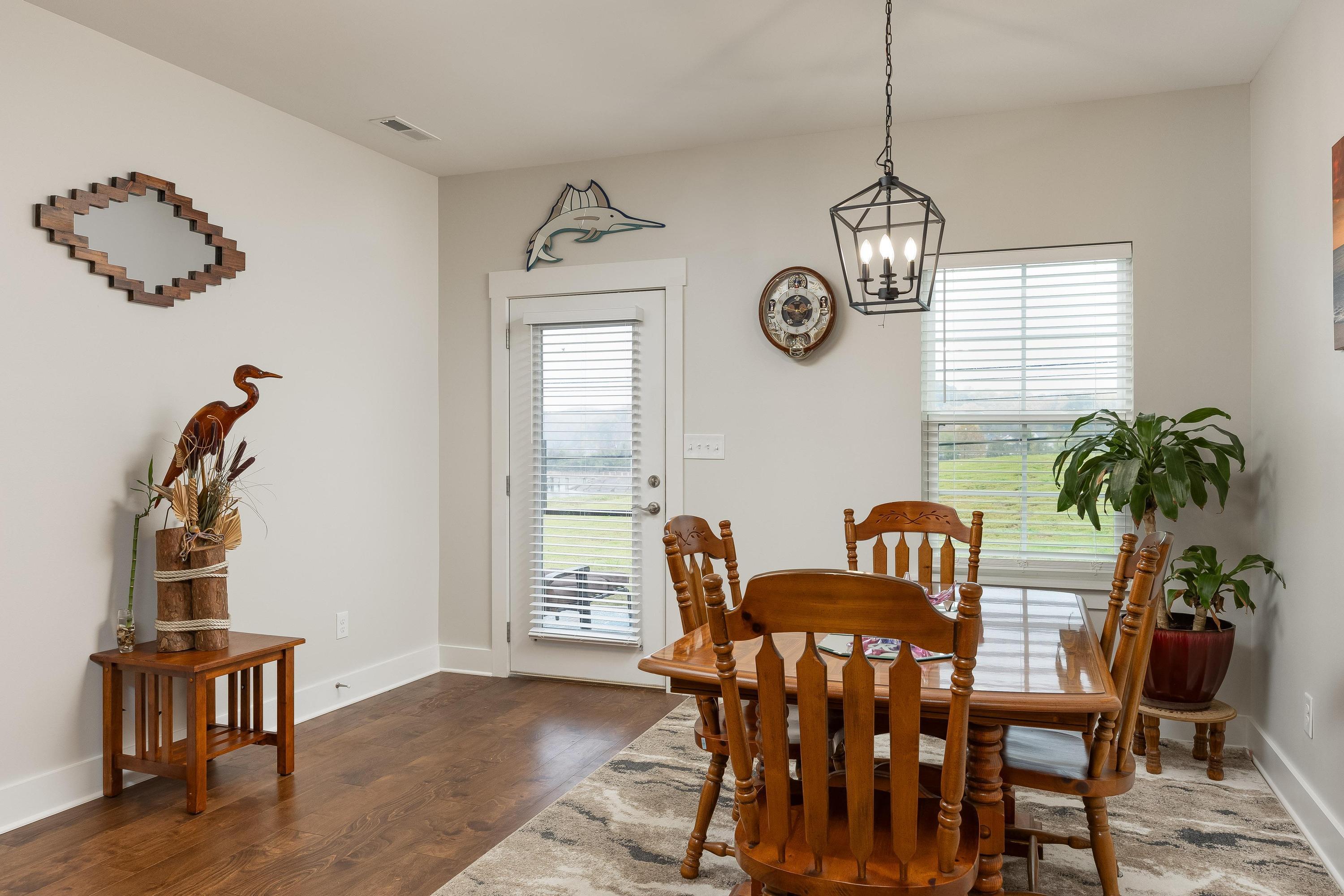 11328 Cape View, 2