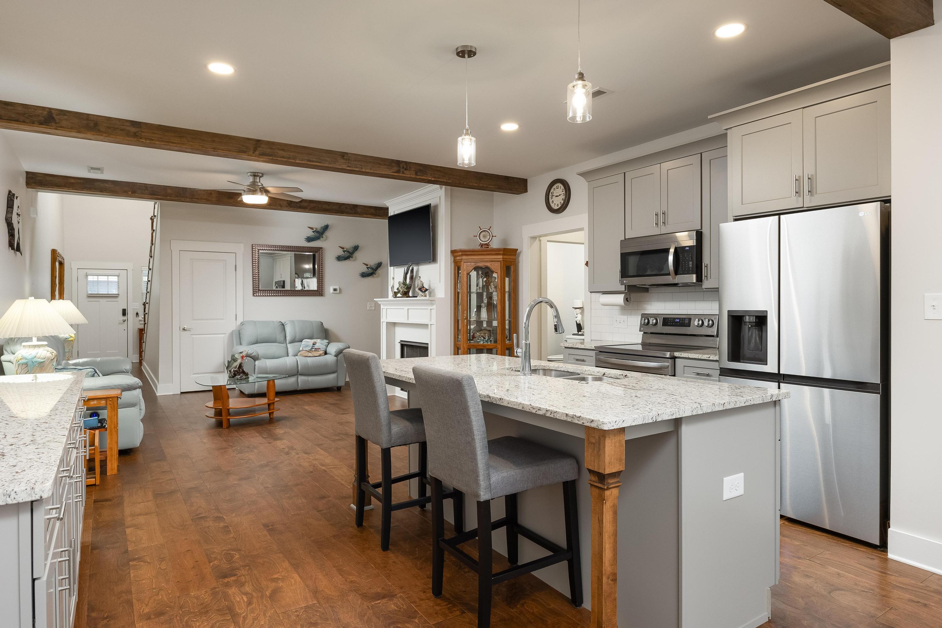11328 Cape View, 2