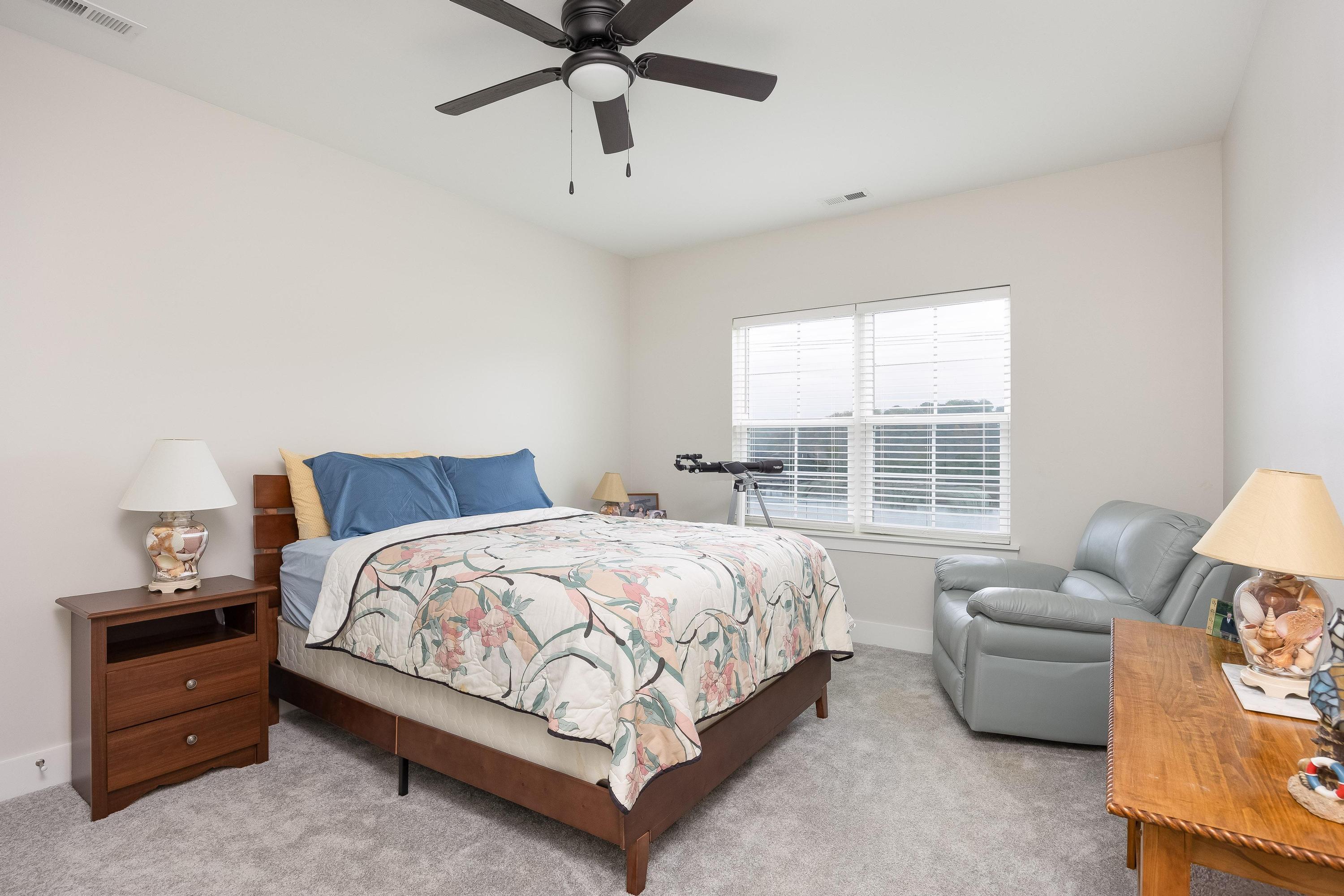 11328 Cape View, 2