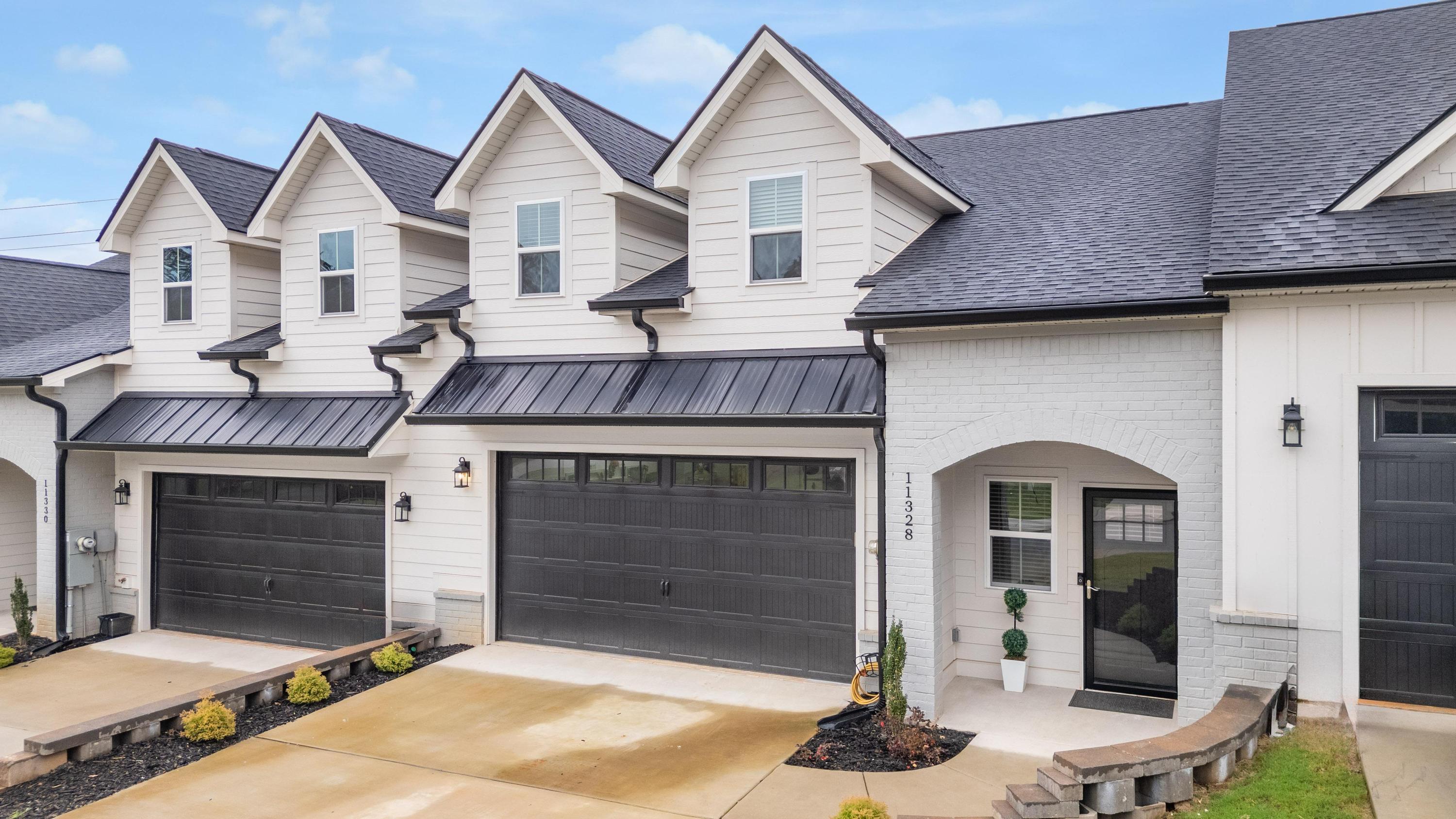 11328 Cape View, 2
