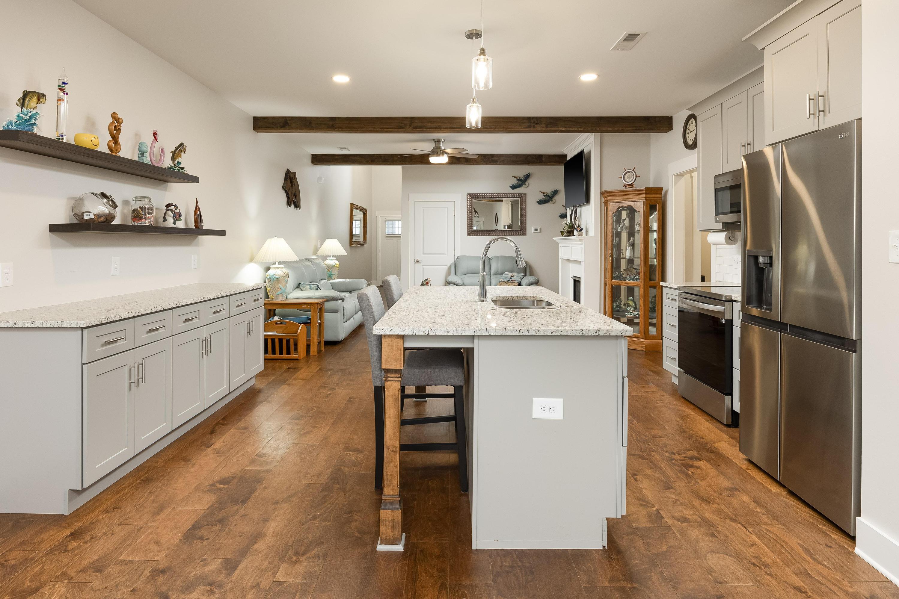 11328 Cape View, 2