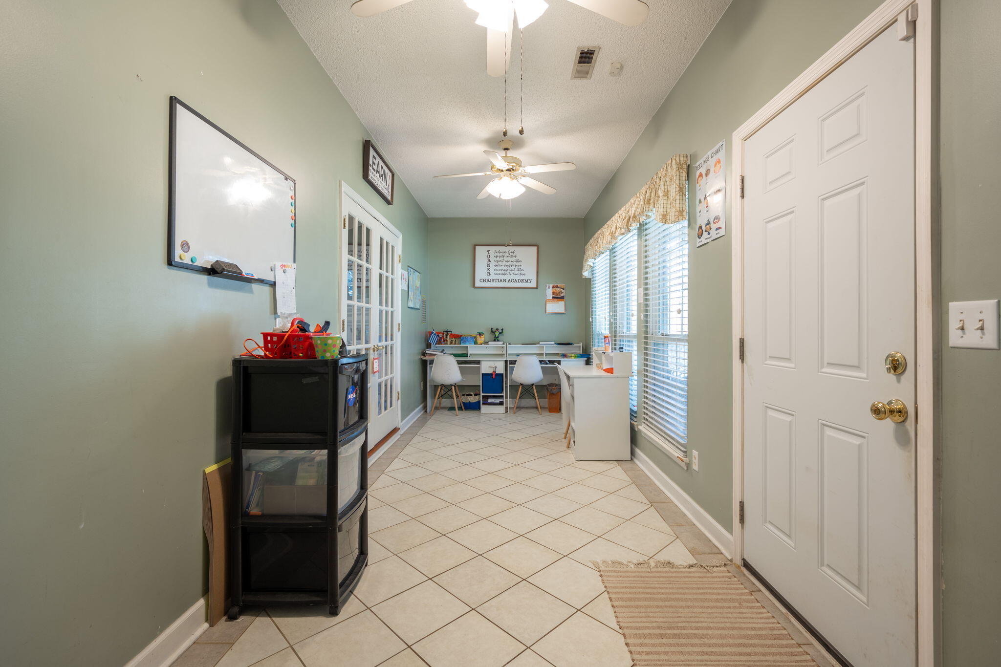 2616 Churchill Downs Circle