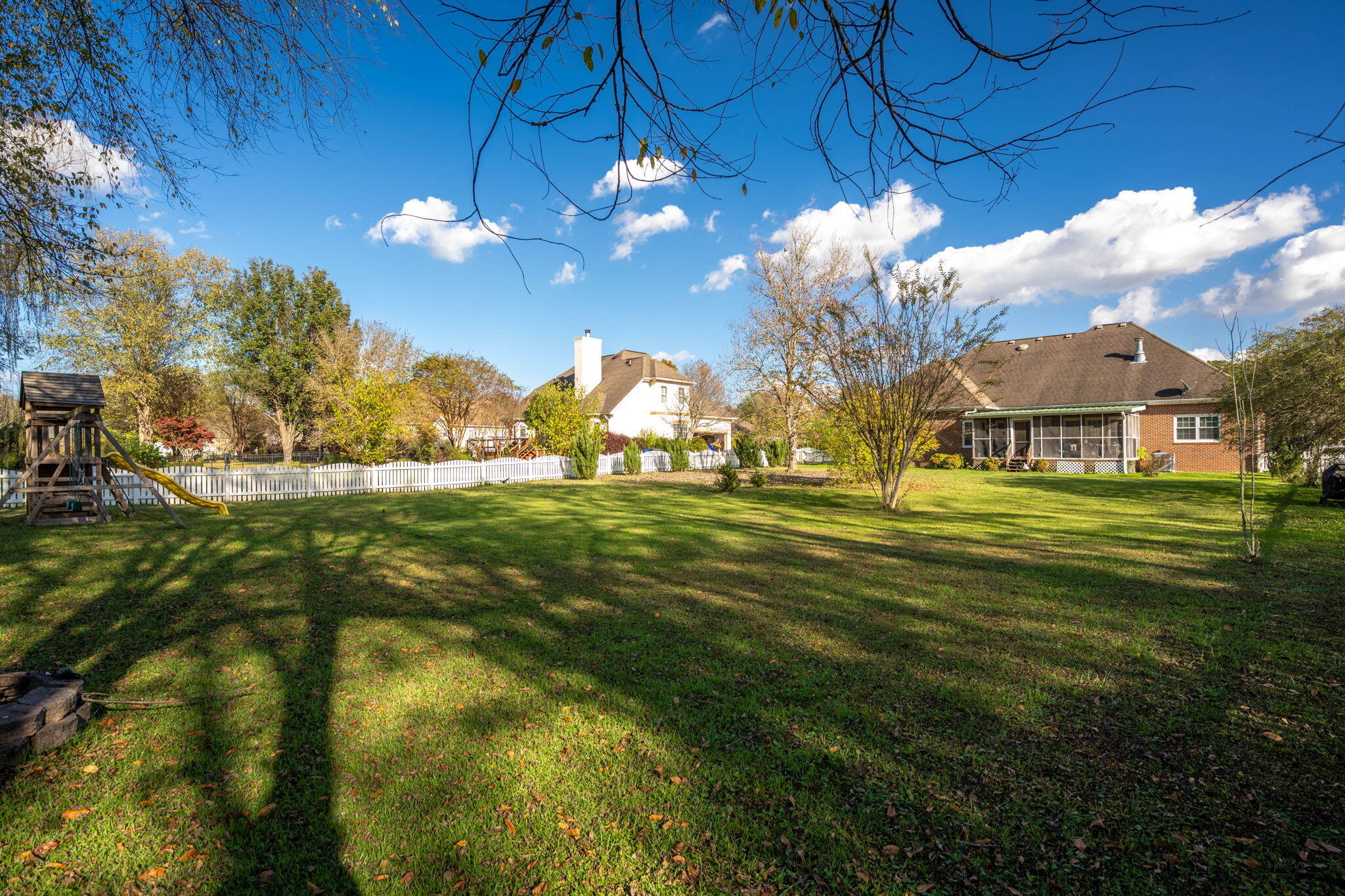 2616 Churchill Downs Circle