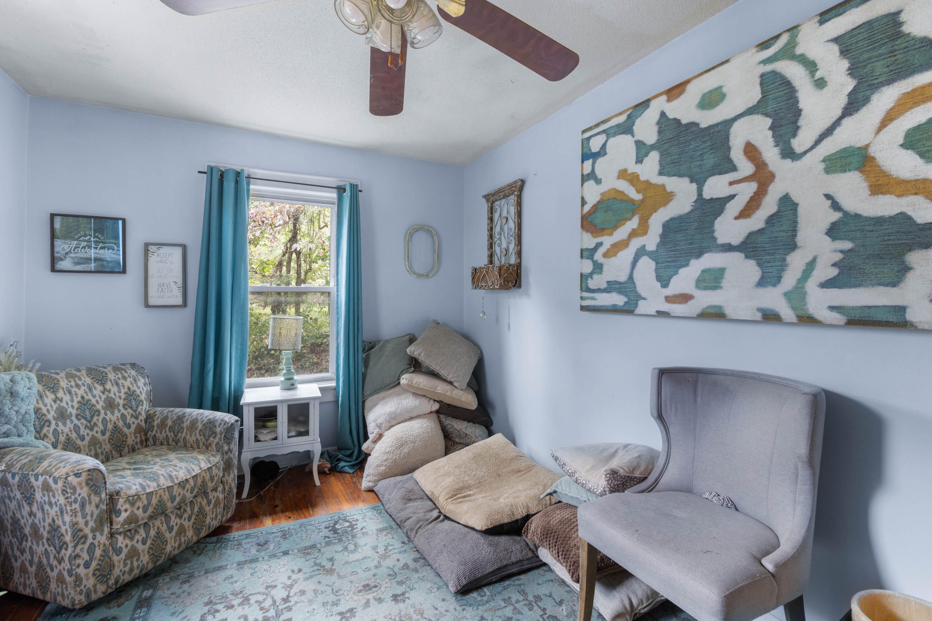712 Orchard Terrace
