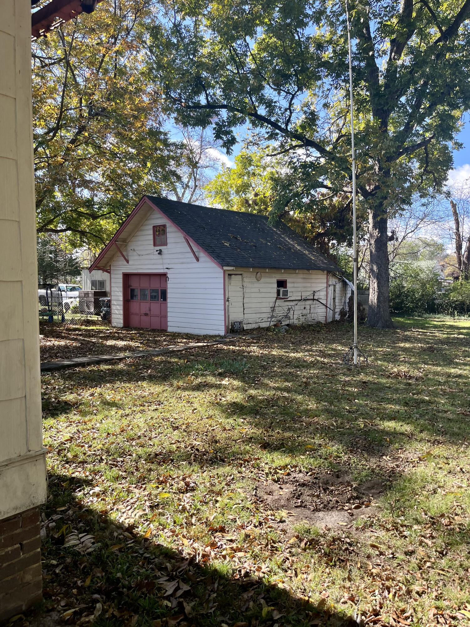 1303 Prater Road