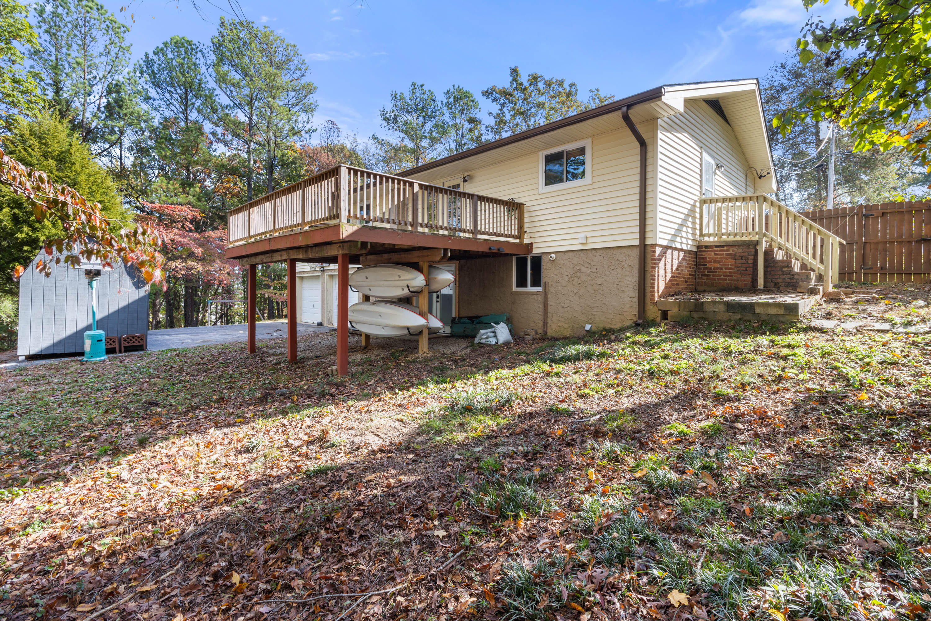 1125 Clermont Drive