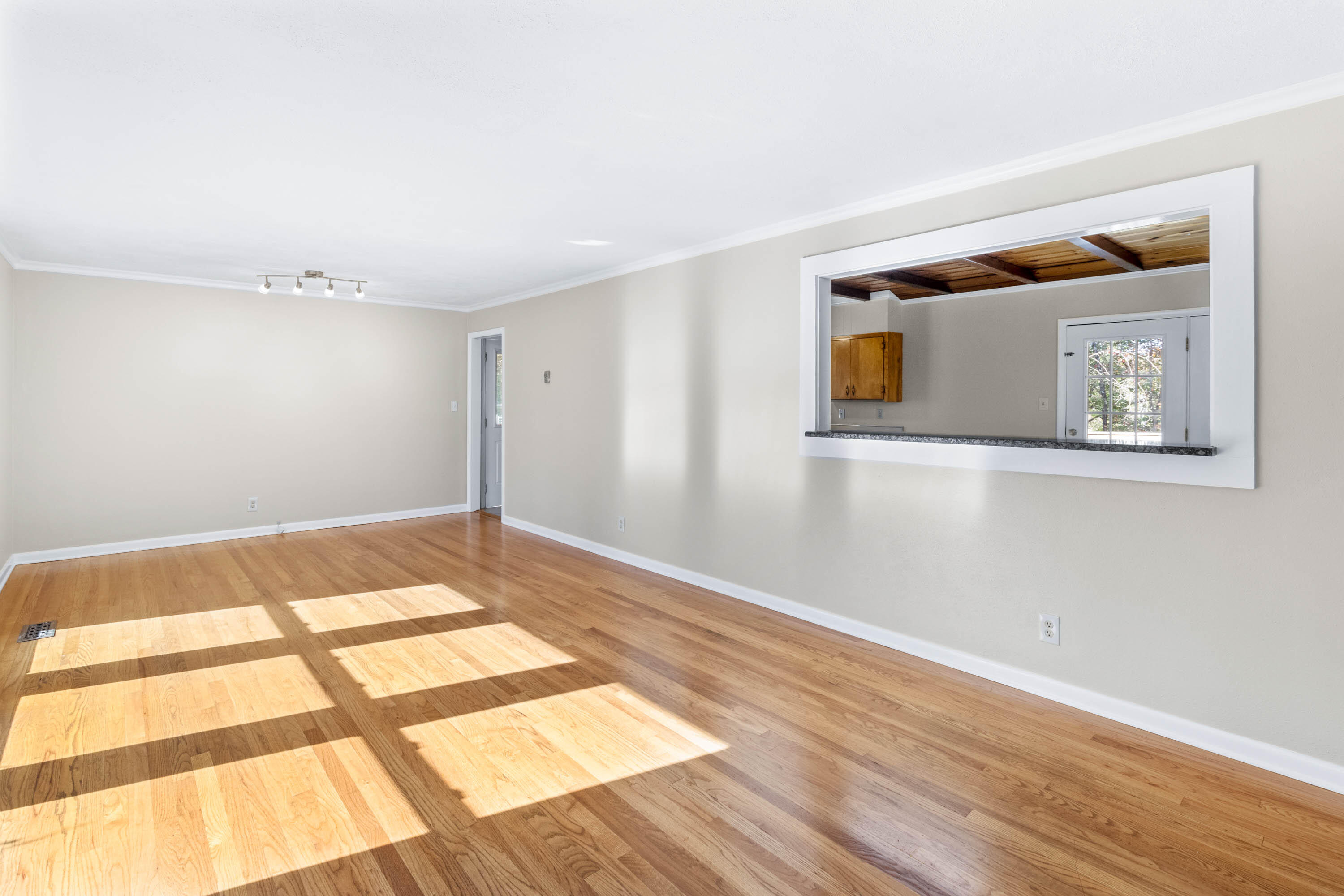 1125 Clermont Drive