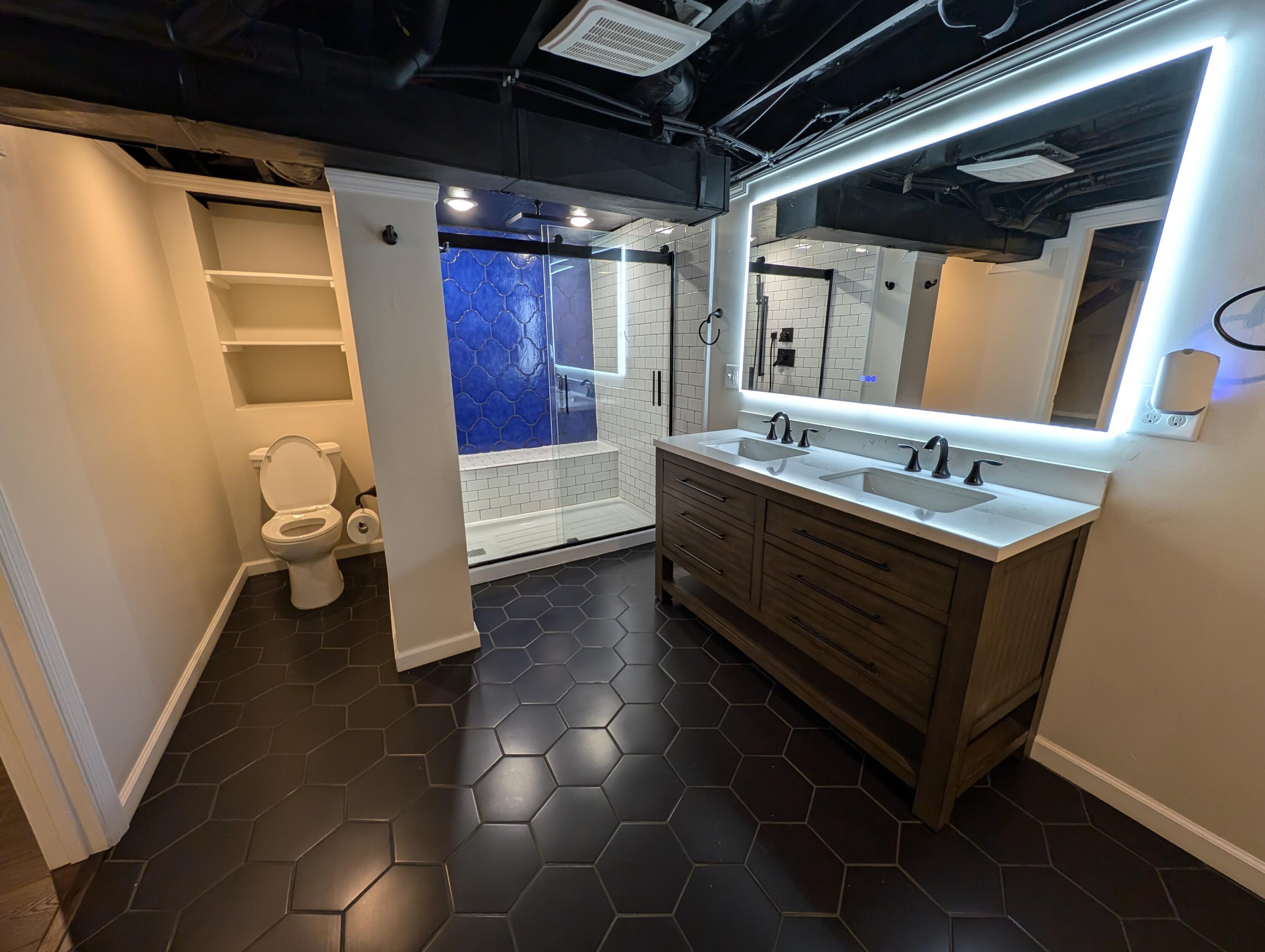 1125 Clermont Drive