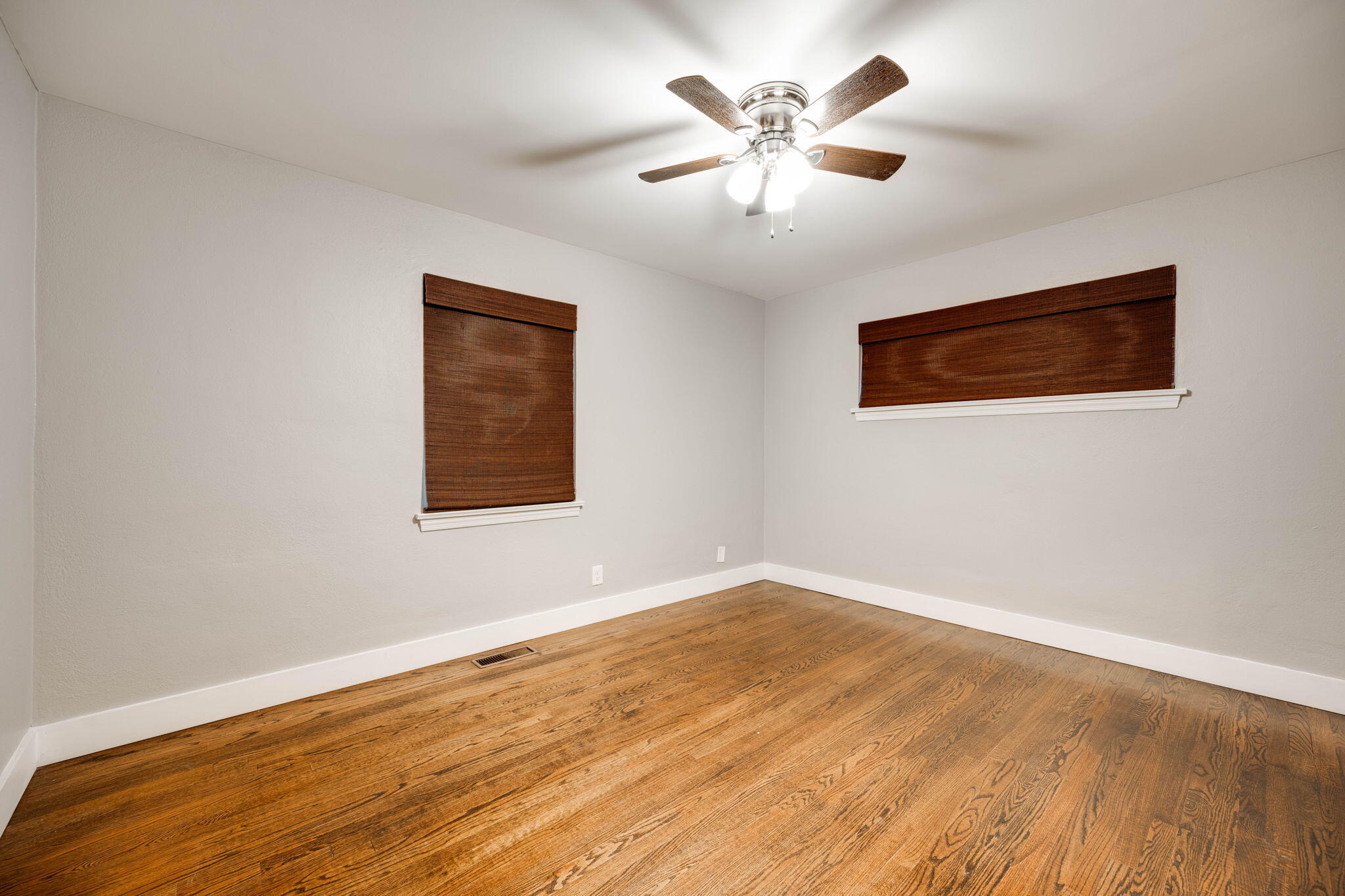 3668 Larry Lane